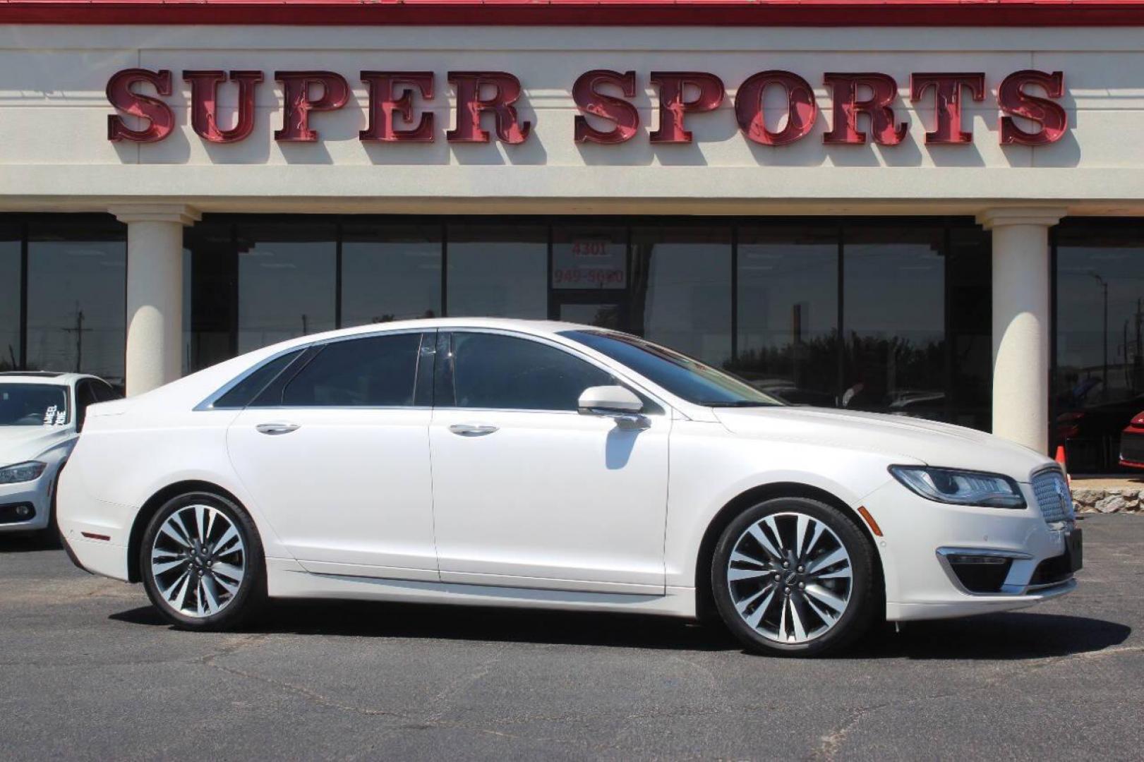 2020 White Lincoln MKZ Reserve II (3LN6L5E98LR) with an 2.0L I4 Turbocharger 2.0L I4 engine, Automatic 6-Speed transmission, located at 4301 NW 39th , Oklahoma City, OK, 73112, (405) 949-5600, 35.512135, -97.598671 - NO DRIVERS LICENCE NO-FULL COVERAGE INSURANCE-NO CREDIT CHECK. COME ON OVER TO SUPERSPORTS AND TAKE A LOOK AND TEST DRIVE. PLEASE GIVE US A CALL AT (405) 949-5600. NO LICENSIA DE MANEJAR- NO SEGURO DE COBERTURA TOTAL- NO VERIFICACCION DE CREDITO. POR FAVOR VENGAN A SUPERSPORTS, ECHE UN- Photo#0