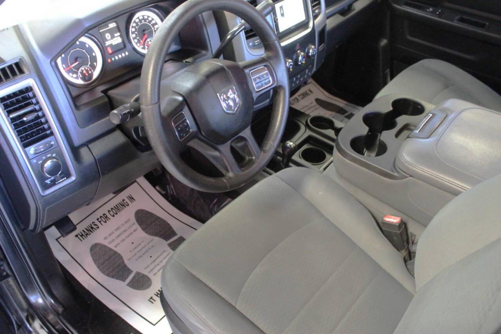 2017 Black RAM 2500 Tradesman Crew Cab SWB 4WD (3C6UR5CJ0HG) with an 6.4L V8 engine, 6A transmission, located at 4301 NW 39th , Oklahoma City, OK, 73112, (405) 949-5600, 35.512135, -97.598671 - NO DRIVERS LICENCE NO-FULL COVERAGE INSURANCE-NO CREDIT CHECK. COME ON OVER TO SUPERSPORTS AND TAKE A LOOK AND TEST DRIVE. PLEASE GIVE US A CALL AT (405) 949-5600. NO LICENSIA DE MANEJAR- NO SEGURO DE COBERTURA TOTAL- NO VERIFICACCION DE CREDITO. POR FAVOR VENGAN A SUPERSPORTS, ECHE UN - Photo#17