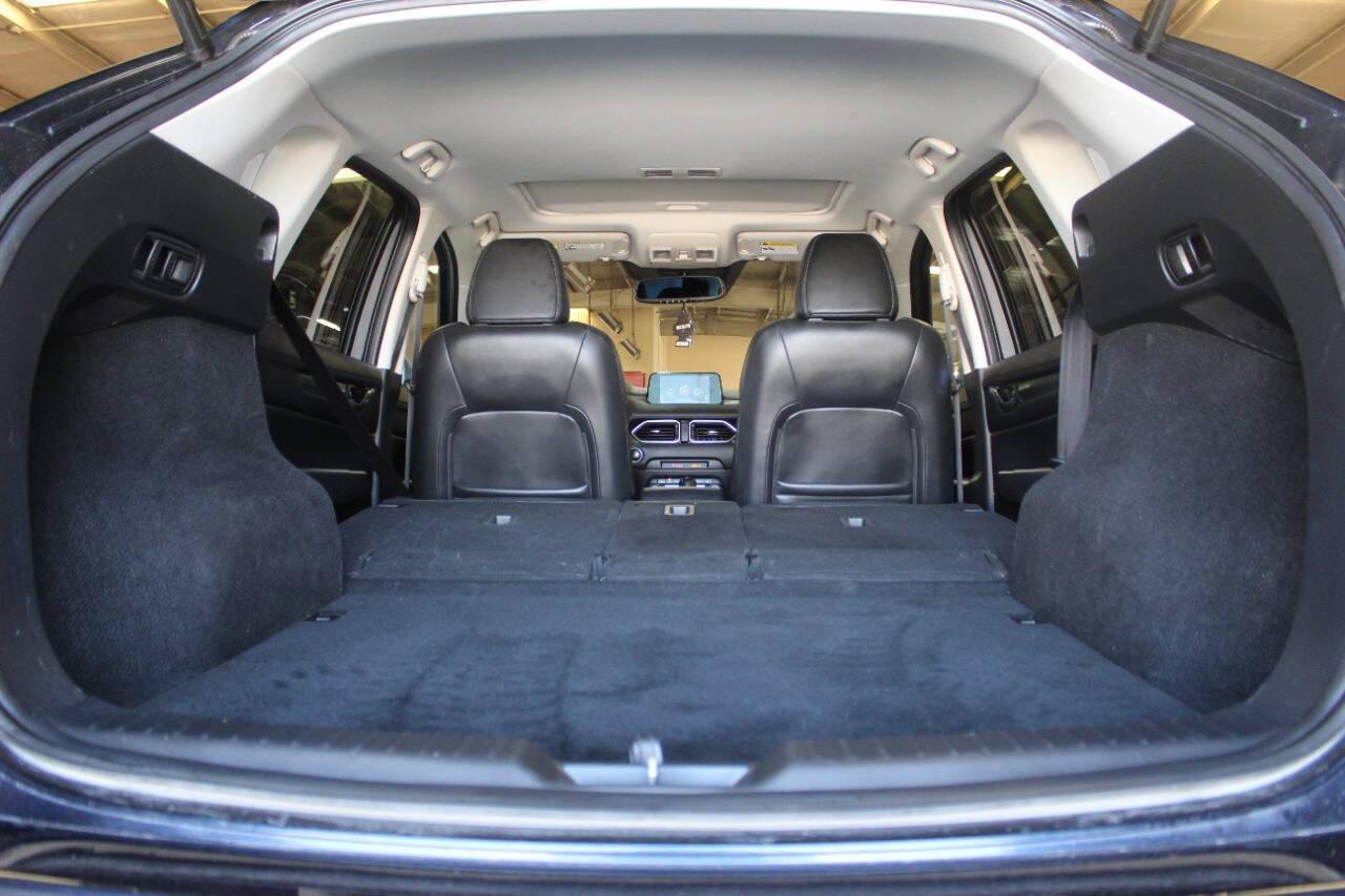 2019 Blue Mazda CX-5 Touring AWD (JM3KFBCMXK1) with an 2.5L I4 2.5L I4 engine, Automatic 6-Speed transmission, located at 4301 NW 39th , Oklahoma City, OK, 73112, (405) 949-5600, 35.512135, -97.598671 - NO DRIVERS LICENCE NO-FULL COVERAGE INSURANCE-NO CREDIT CHECK. COME ON OVER TO SUPERSPORTS AND TAKE A LOOK AND TEST DRIVE. PLEASE GIVE US A CALL AT (405) 949-5600. NO LICENSIA DE MANEJAR- NO SEGURO DE COBERTURA TOTAL- NO VERIFICACCION DE CREDITO. POR FAVOR VENGAN A SUPERSPORTS, ECHE UN - Photo#13