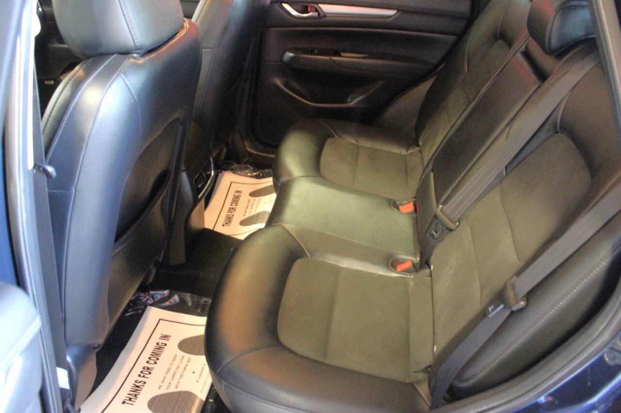 2019 Blue Mazda CX-5 Touring AWD (JM3KFBCMXK1) with an 2.5L I4 2.5L I4 engine, Automatic 6-Speed transmission, located at 4301 NW 39th , Oklahoma City, OK, 73112, (405) 949-5600, 35.512135, -97.598671 - NO DRIVERS LICENCE NO-FULL COVERAGE INSURANCE-NO CREDIT CHECK. COME ON OVER TO SUPERSPORTS AND TAKE A LOOK AND TEST DRIVE. PLEASE GIVE US A CALL AT (405) 949-5600. NO LICENSIA DE MANEJAR- NO SEGURO DE COBERTURA TOTAL- NO VERIFICACCION DE CREDITO. POR FAVOR VENGAN A SUPERSPORTS, ECHE UN - Photo#14