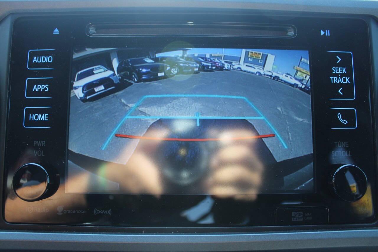 2016 Gray Toyota Tacoma SR5 Access Cab V6 6AT 4WD (5TFSZ5AN0GX) with an 3.5L V6 3.5L V6 engine, Automatic 6-Speed transmission, located at 4301 NW 39th , Oklahoma City, OK, 73112, (405) 949-5600, 35.512135, -97.598671 - Photo#19