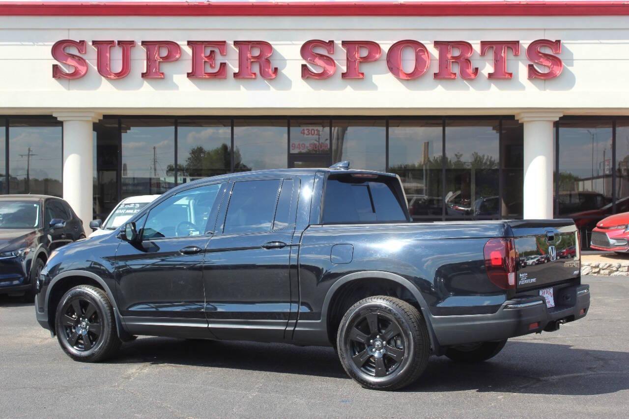 2019 Black Honda Ridgeline Black Edition AWD (5FPYK3F81KB) with an 3.5L V6 SOHC 24V engine, 6A transmission, located at 4301 NW 39th , Oklahoma City, OK, 73112, (405) 949-5600, 35.512135, -97.598671 - NO DRIVERS LICENCE -NO FULL COVERAGE INSURANCE - NO CREDIT CHECK. COME ON OVER TO SUPERSPORTS, TAKE A LOOK AND TEST DRIVE. PLEASE GIVE US A CALL AT (405) 949-5600. NO LICENCIA DE CONDUCIR - NO SEGURO DE COBERTURA TOTAL - NO VERIFICACION DE CREDITO. VISITENOS EN SUPERSPORTS, MIRE NUESTRO - Photo#3