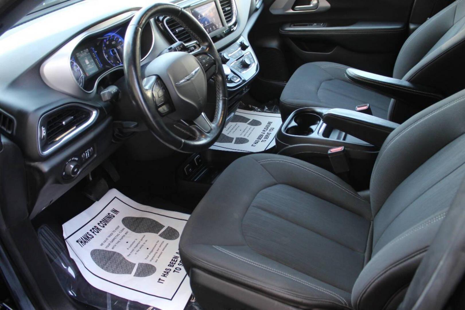 2019 Black Chrysler Pacifica Touring Plus (2C4RC1FG9KR) with an 3.6L V6 3.6L V6 engine, Automatic 9-Speed transmission, located at 4301 NW 39th , Oklahoma City, OK, 73112, (405) 949-5600, 35.512135, -97.598671 - NO DRIVERS LICENCE NO-FULL COVERAGE INSURANCE-NO CREDIT CHECK. COME ON OVER TO SUPERSPORTS AND TAKE A LOOK AND TEST DRIVE. PLEASE GIVE US A CALL AT (405) 949-5600. NO LICENSIA DE MANEJAR- NO SEGURO DE COBERTURA TOTAL- NO VERIFICACCION DE CREDITO. POR FAVOR VENGAN A SUPERSPORTS, ECHE UN - Photo#15