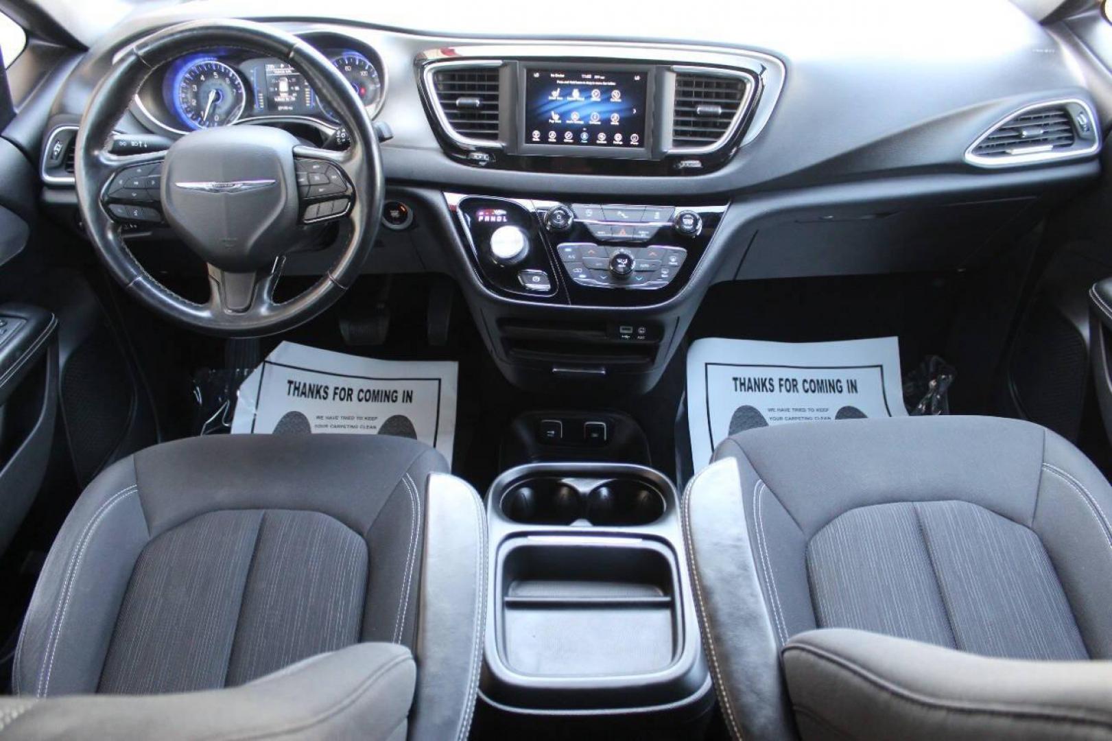 2019 Black Chrysler Pacifica Touring Plus (2C4RC1FG9KR) with an 3.6L V6 3.6L V6 engine, Automatic 9-Speed transmission, located at 4301 NW 39th , Oklahoma City, OK, 73112, (405) 949-5600, 35.512135, -97.598671 - NO DRIVERS LICENCE NO-FULL COVERAGE INSURANCE-NO CREDIT CHECK. COME ON OVER TO SUPERSPORTS AND TAKE A LOOK AND TEST DRIVE. PLEASE GIVE US A CALL AT (405) 949-5600. NO LICENSIA DE MANEJAR- NO SEGURO DE COBERTURA TOTAL- NO VERIFICACCION DE CREDITO. POR FAVOR VENGAN A SUPERSPORTS, ECHE UN - Photo#17