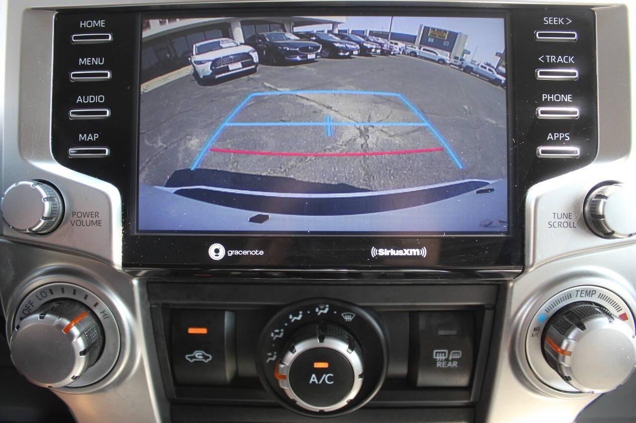 2021 White Toyota 4Runner SR5 4WD (JTEMU5JR9M5) with an 4.0L V6 DOHC 24V engine, 5A transmission, located at 4301 NW 39th , Oklahoma City, OK, 73112, (405) 949-5600, 35.512135, -97.598671 - NO DRIVERS LICENCE -NO FULL COVERAGE INSURANCE - NO CREDIT CHECK. COME ON OVER TO SUPERSPORTS, TAKE A LOOK AND TEST DRIVE. PLEASE GIVE US A CALL AT (405) 949-5600. NO LICENCIA DE CONDUCIR - NO SEGURO DE COBERTURA TOTAL - NO VERIFICACION DE CREDITO. VISITENOS EN SUPERSPORTS, MIRE NUESTRO - Photo#20