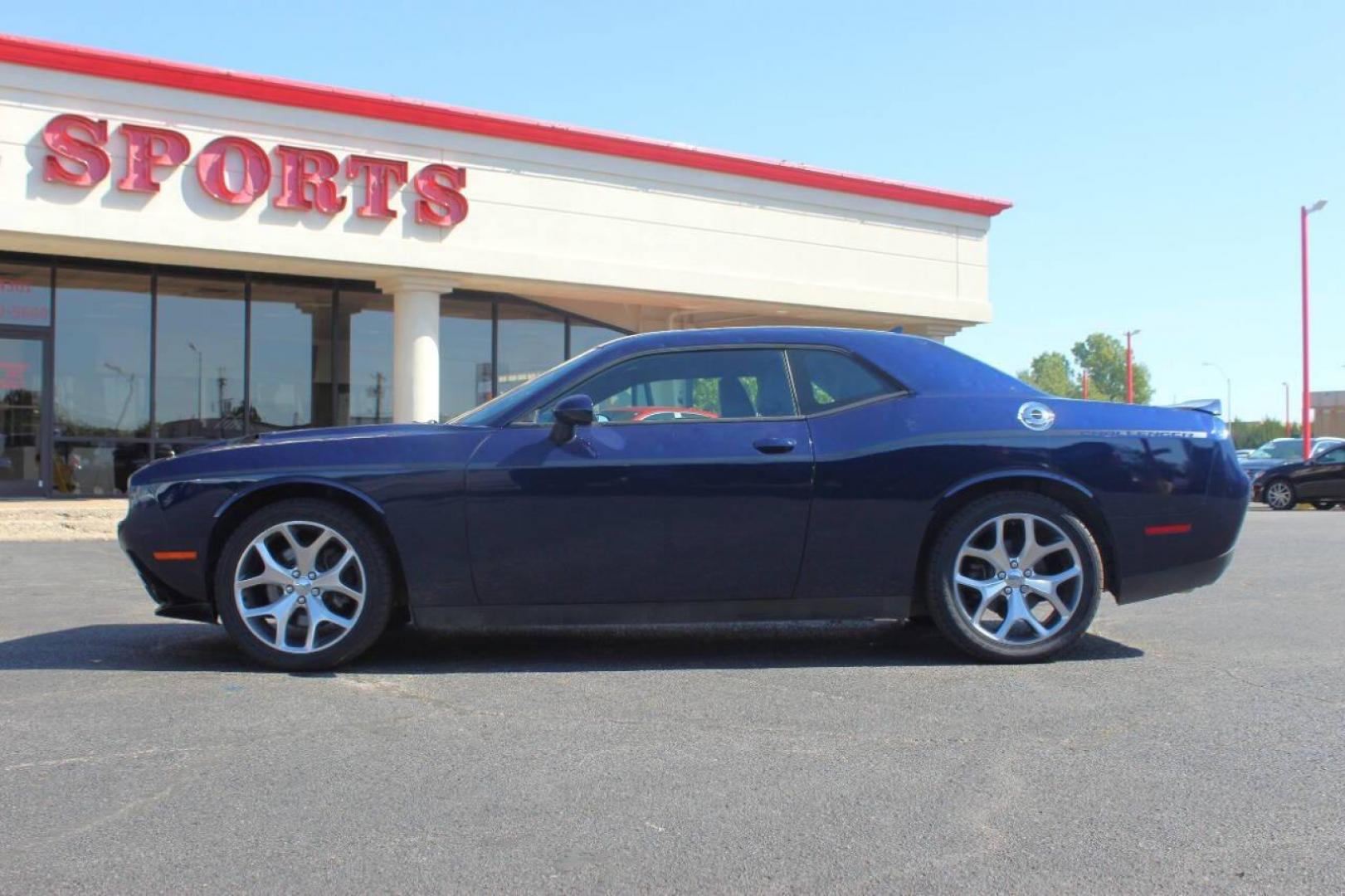 2015 Blue Dodge Challenger SXT Plus (2C3CDZBG9FH) with an 3.6L V6 DOHC 24V engine, 5-Speed Automatic transmission, located at 4301 NW 39th , Oklahoma City, OK, 73112, (405) 949-5600, 35.512135, -97.598671 - MUST SEE. NO DRIVERS LICENCE NO-FULL COVERAGE INSURANCE-NO CREDIT CHECK. COME ON OVER TO SUPERSPORTS AND TAKE A LOOK AND TEST DRIVE. PLEASE GIVE US A CALL AT (405) 949-5600. NO LICENSIA DE MANEJAR- NO SEGURO DE COBERTURA TOTAL- NO VERIFICACCION DE CREDITO. POR FAVOR VENGAN A SUPERS - Photo#5