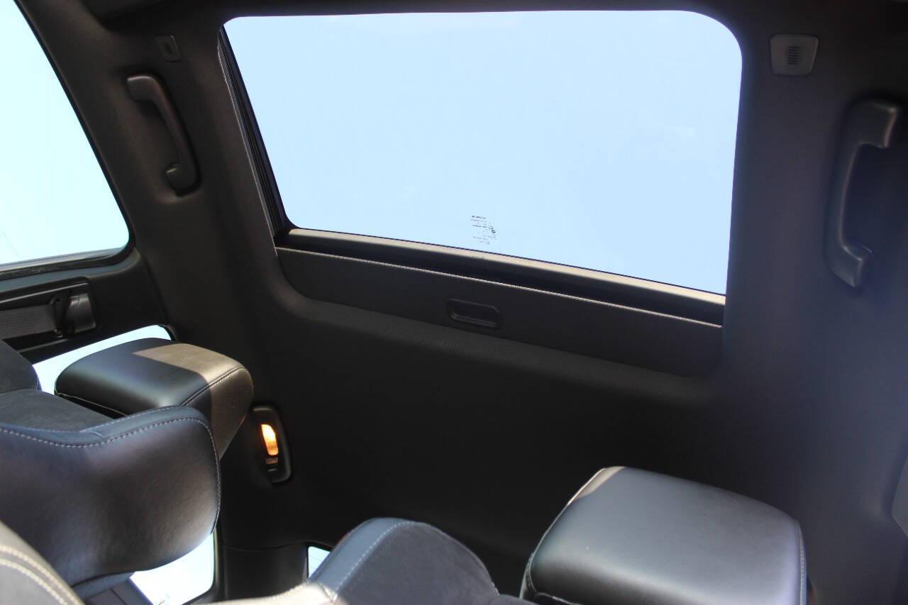 2021 Blue Dodge Charger GT AWD (2C3CDXMGXMH) with an 3.6L V6 DOHC 24V engine, 8A transmission, located at 4301 NW 39th , Oklahoma City, OK, 73112, (405) 949-5600, 35.512135, -97.598671 - NO DRIVERS LICENCE NO-FULL COVERAGE INSURANCE-NO CREDIT CHECK. COME ON OVER TO SUPERSPORTS AND TAKE A LOOK AND TEST DRIVE. PLEASE GIVE US A CALL AT (405) 949-5600. NO LICENSIA DE MANEJAR- NO SEGURO DE COBERTURA TOTAL- NO VERIFICACCION DE CREDITO. POR FAVOR VENGAN A SUPERSPORTS, ECHE UN - Photo#19