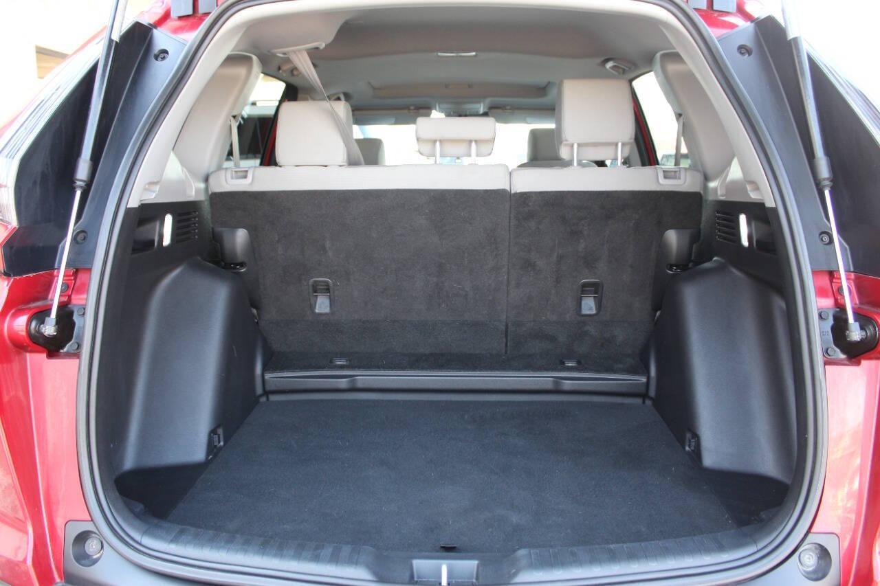 2021 Red Honda CR-V EX AWD (2HKRW2H59MH) with an 1.5L I4 Turbocharger 1.5L I4 engine, CVT transmission, located at 4301 NW 39th , Oklahoma City, OK, 73112, (405) 949-5600, 35.512135, -97.598671 - NO DRIVERS LICENCE -NO FULL COVERAGE INSURANCE - NO CREDIT CHECK. COME ON OVER TO SUPERSPORTS, TAKE A LOOK AND TEST DRIVE. PLEASE GIVE US A CALL AT (405) 949-5600. NO LICENCIA DE CONDUCIR - NO SEGURO DE COBERTURA TOTAL - NO VERIFICACION DE CREDITO. VISITENOS EN SUPERSPORTS, MIRE NUESTRO - Photo#12