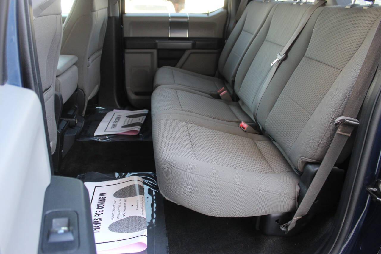 2018 Blue Ford F-150 XLT SuperCrew 5.5-ft. Bed 4WD (1FTEW1EG7JF) with an 3.5L V6 TURBO engine, 6A transmission, located at 4301 NW 39th , Oklahoma City, OK, 73112, (405) 949-5600, 35.512135, -97.598671 - NO DRIVERS LICENCE -NO FULL COVERAGE INSURANCE - NO CREDIT CHECK. COME ON OVER TO SUPERSPORTS, TAKE A LOOK AND TEST DRIVE. PLEASE GIVE US A CALL AT (405) 949-5600. NO LICENCIA DE CONDUCIR - NO SEGURO DE COBERTURA TOTAL - NO VERIFICACION DE CREDITO. VISITENOS EN SUPERSPORTS, MIRE NUESTRO - Photo#14