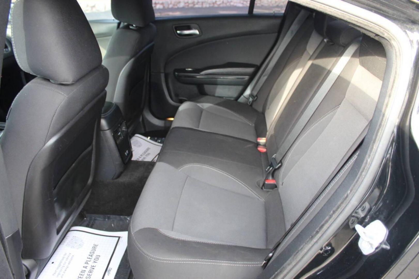 2016 Black Dodge Charger SE (2C3CDXBG0GH) with an 3.6L V6 DOHC 24V engine, 8A transmission, located at 4301 NW 39th , Oklahoma City, OK, 73112, (405) 949-5600, 35.512135, -97.598671 - NO DRIVERS LICENCE -NO FULL COVERAGE INSURANCE - NO CREDIT CHECK. COME ON OVER TO SUPERSPORTS, TAKE A LOOK AND TEST DRIVE. PLEASE GIVE US A CALL AT (405) 949-5600. NO LICENCIA DE CONDUCIR - NO SEGURO DE COBERTURA TOTAL - NO VERIFICACION DE CREDITO. VISITENOS EN SUPERSPORTS, MIRE NUESTRO - Photo#13