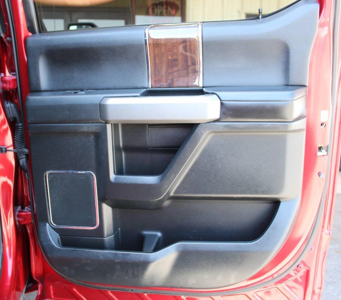 2015 Red Ford F-150 XL SuperCrew 6.5-ft. Bed 4WD (1FTFW1EGXFF) with an 3.5 V6 engine, 6-Speed Automatic transmission, located at 4301 NW 39th , Oklahoma City, OK, 73112, (405) 949-5600, 35.512135, -97.598671 - NO DRIVERS LICENCE -NO FULL COVERAGE INSURANCE - NO CREDIT CHECK. COME ON OVER TO SUPERSPORTS, TAKE A LOOK AND TEST DRIVE. PLEASE GIVE US A CALL AT (405) 949-5600. NO LICENCIA DE CONDUCIR - NO SEGURO DE COBERTURA TOTAL - NO VERIFICACION DE CREDITO. VISITENOS EN SUPERSPORTS, MIRE NUESTRO - Photo#11