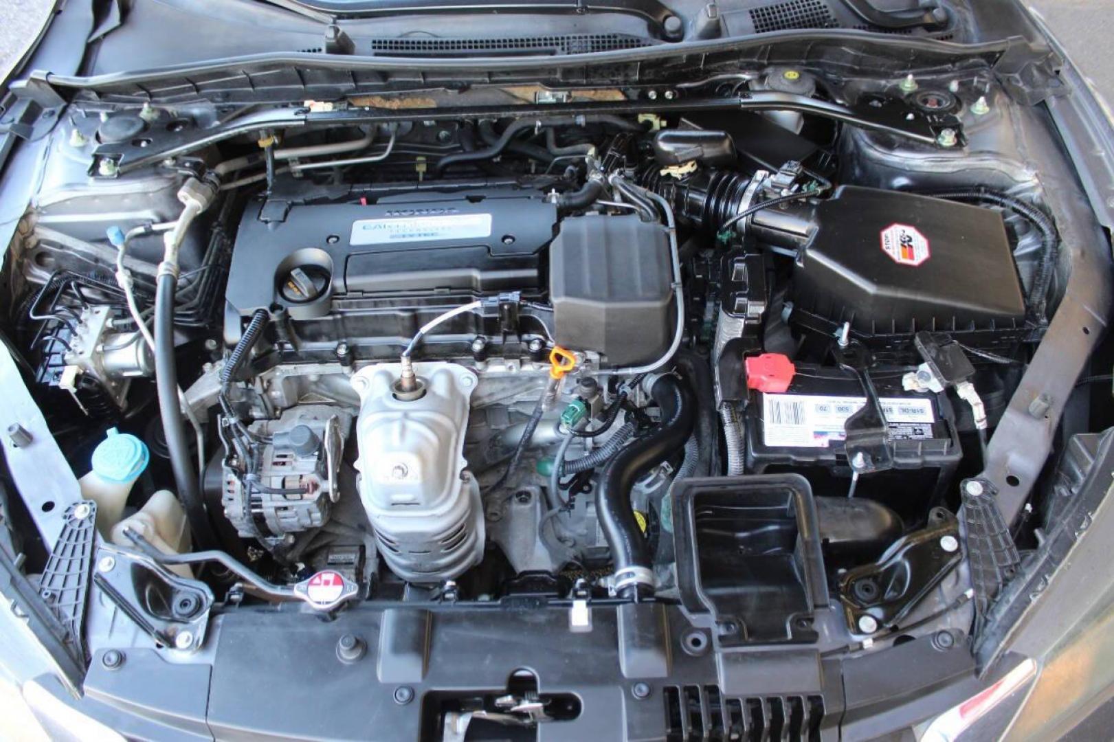 2015 Gray Honda Accord EX Sedan CVT (1HGCR2F7XFA) with an 2.4L I4 2.4L I4 engine, CVT transmission, located at 4301 NW 39th , Oklahoma City, OK, 73112, (405) 949-5600, 35.512135, -97.598671 - NO DRIVERS LICENCE NO-FULL COVERAGE INSURANCE-NO CREDIT CHECK. COME ON OVER TO SUPERSPORTS AND TAKE A LOOK AND TEST DRIVE. PLEASE GIVE US A CALL AT (405) 949-5600. NO LICENSIA DE MANEJAR- NO SEGURO DE COBERTURA TOTAL- NO VERIFICACCION DE CREDITO. POR FAVOR VENGAN A SUPERSPORTS, ECHE UN- Photo#7