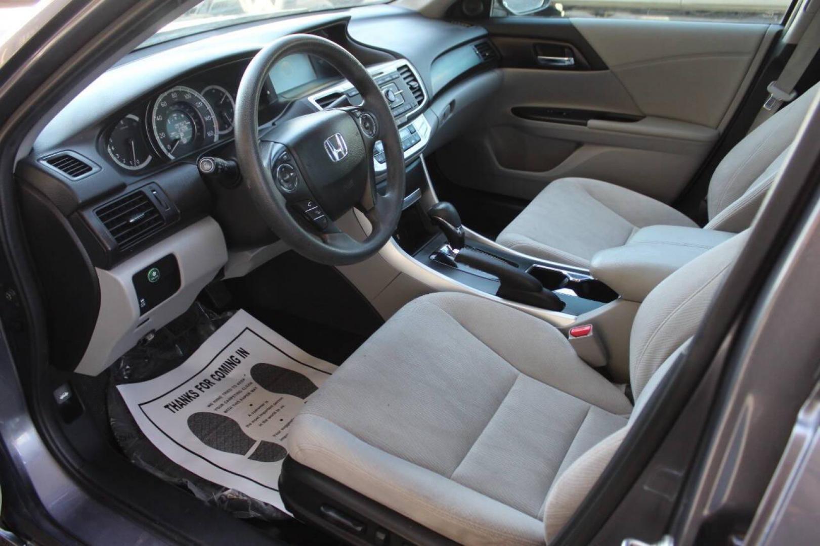 2015 Gray Honda Accord EX Sedan CVT (1HGCR2F7XFA) with an 2.4L I4 2.4L I4 engine, CVT transmission, located at 4301 NW 39th , Oklahoma City, OK, 73112, (405) 949-5600, 35.512135, -97.598671 - NO DRIVERS LICENCE NO-FULL COVERAGE INSURANCE-NO CREDIT CHECK. COME ON OVER TO SUPERSPORTS AND TAKE A LOOK AND TEST DRIVE. PLEASE GIVE US A CALL AT (405) 949-5600. NO LICENSIA DE MANEJAR- NO SEGURO DE COBERTURA TOTAL- NO VERIFICACCION DE CREDITO. POR FAVOR VENGAN A SUPERSPORTS, ECHE UN- Photo#15