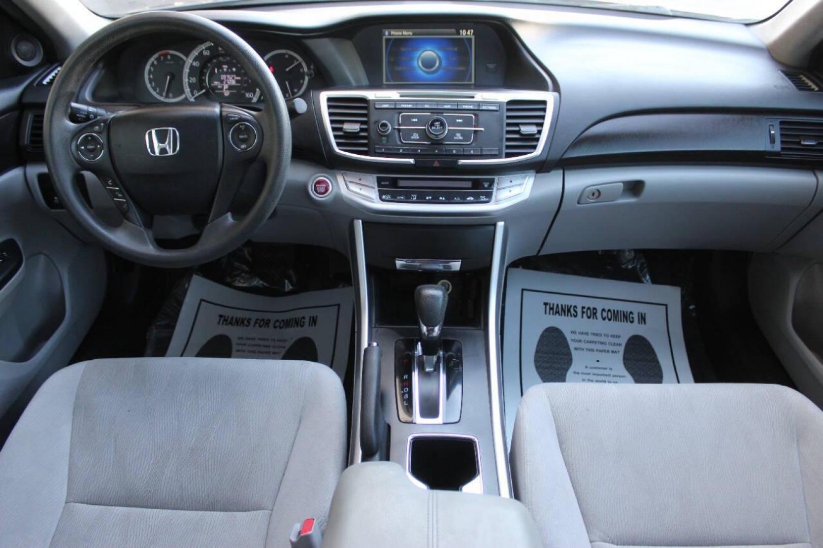 2015 Gray Honda Accord EX Sedan CVT (1HGCR2F7XFA) with an 2.4L I4 2.4L I4 engine, CVT transmission, located at 4301 NW 39th , Oklahoma City, OK, 73112, (405) 949-5600, 35.512135, -97.598671 - NO DRIVERS LICENCE NO-FULL COVERAGE INSURANCE-NO CREDIT CHECK. COME ON OVER TO SUPERSPORTS AND TAKE A LOOK AND TEST DRIVE. PLEASE GIVE US A CALL AT (405) 949-5600. NO LICENSIA DE MANEJAR- NO SEGURO DE COBERTURA TOTAL- NO VERIFICACCION DE CREDITO. POR FAVOR VENGAN A SUPERSPORTS, ECHE UN- Photo#17