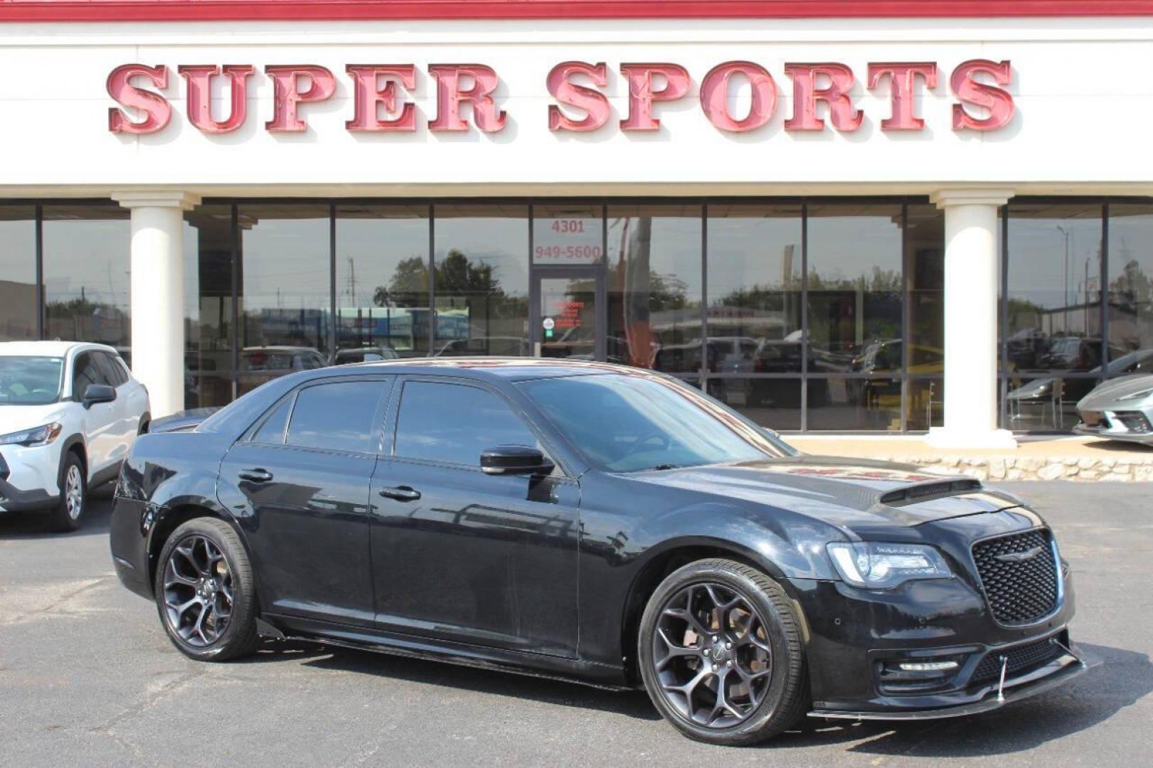2019 Black Chrysler 300 S RWD (2C3CCABTXKH) with an 5.7L V8 5.7L V8 engine, Automatic 8-Speed transmission, located at 4301 NW 39th , Oklahoma City, OK, 73112, (405) 949-5600, 35.512135, -97.598671 - NO DRIVERS LICENCE NO-FULL COVERAGE INSURANCE-NO CREDIT CHECK. COME ON OVER TO SUPERSPORTS AND TAKE A LOOK AND TEST DRIVE. PLEASE GIVE US A CALL AT (405) 949-5600. NO LICENSIA DE MANEJAR- NO SEGURO DE COBERTURA TOTAL- NO VERIFICACCION DE CREDITO. POR FAVOR VENGAN A SUPERSPORTS, ECHE UN - Photo#0