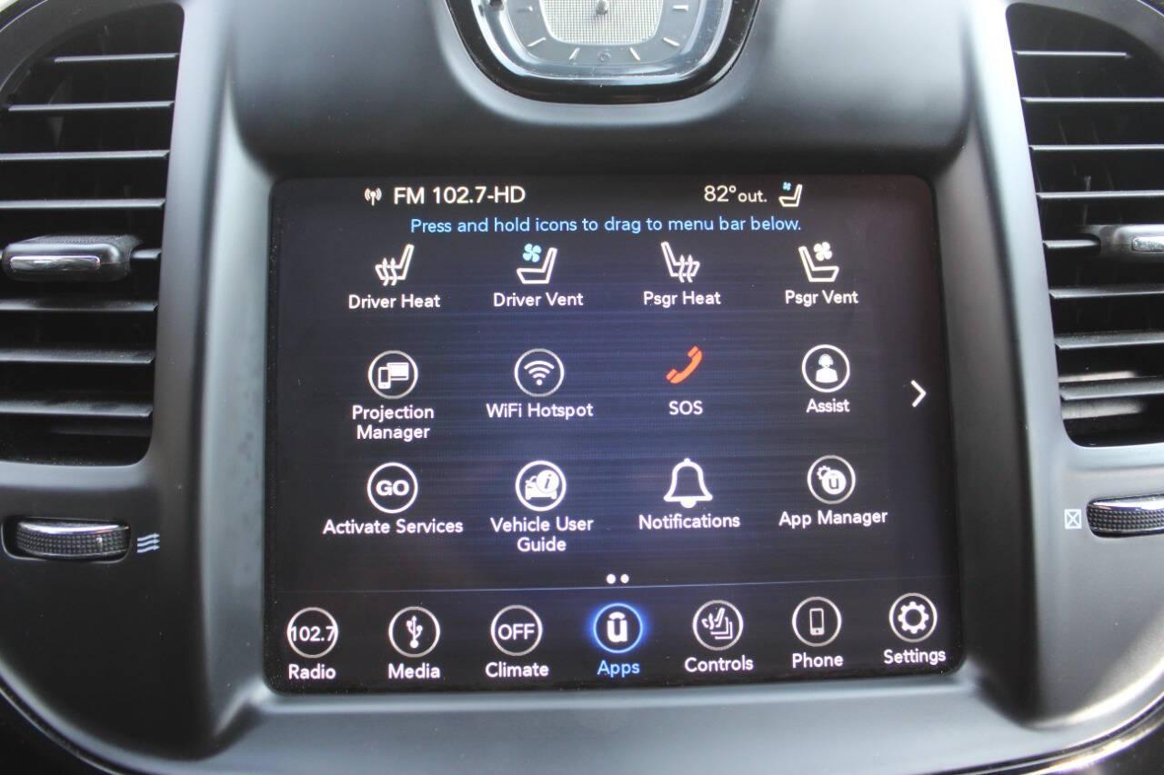 2019 Black Chrysler 300 S RWD (2C3CCABTXKH) with an 5.7L V8 5.7L V8 engine, Automatic 8-Speed transmission, located at 4301 NW 39th , Oklahoma City, OK, 73112, (405) 949-5600, 35.512135, -97.598671 - NO DRIVERS LICENCE NO-FULL COVERAGE INSURANCE-NO CREDIT CHECK. COME ON OVER TO SUPERSPORTS AND TAKE A LOOK AND TEST DRIVE. PLEASE GIVE US A CALL AT (405) 949-5600. NO LICENSIA DE MANEJAR- NO SEGURO DE COBERTURA TOTAL- NO VERIFICACCION DE CREDITO. POR FAVOR VENGAN A SUPERSPORTS, ECHE UN - Photo#19