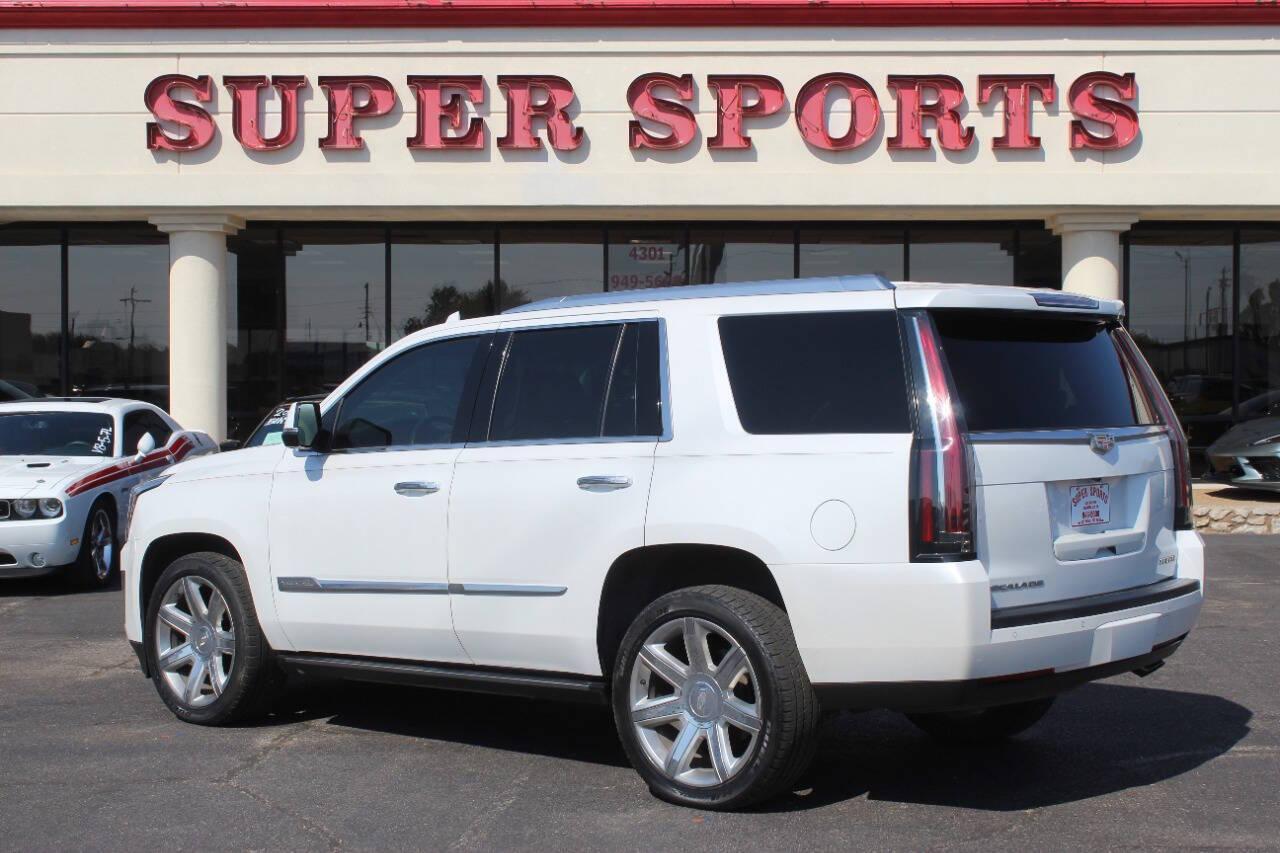 2016 White Cadillac Escalade Premium 4WD (1GYS4CKJXGR) with an 6.2L V8 6.2L V8 engine, Automatic 8-Speed transmission, located at 4301 NW 39th , Oklahoma City, OK, 73112, (405) 949-5600, 35.512135, -97.598671 - NO DRIVERS LICENCE NO-FULL COVERAGE INSURANCE-NO CREDIT CHECK. COME ON OVER TO SUPERSPORTS AND TAKE A LOOK AND TEST DRIVE. PLEASE GIVE US A CALL AT (405) 949-5600. NO LICENSIA DE MANEJAR- NO SEGURO DE COBERTURA TOTAL- NO VERIFICACCION DE CREDITO. POR FAVOR VENGAN A SUPERSPORTS, ECHE UN - Photo#4