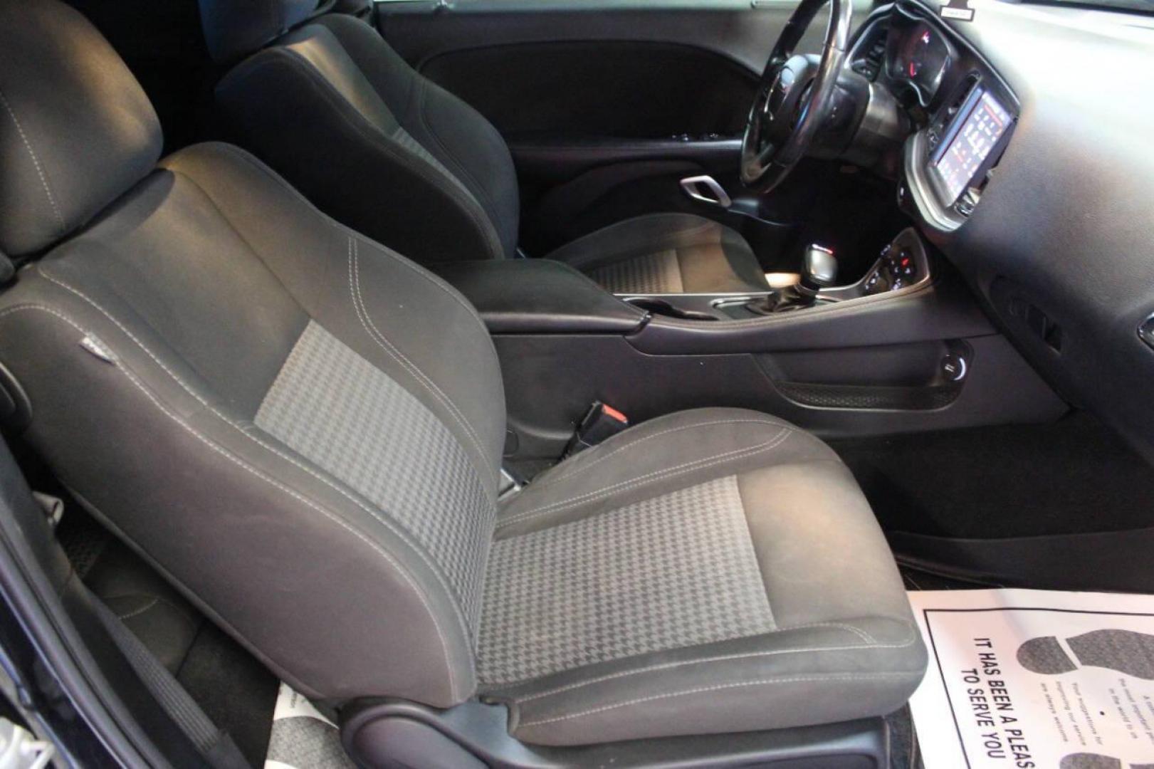 2020 Black Dodge Challenger SXT (2C3CDZAGXLH) with an 3.6L V6 DOHC 24V engine, 8A transmission, located at 4301 NW 39th , Oklahoma City, OK, 73112, (405) 949-5600, 35.512135, -97.598671 - NO DRIVERS LICENCE NO-FULL COVERAGE INSURANCE-NO CREDIT CHECK. COME ON OVER TO SUPERSPORTS AND TAKE A LOOK AND TEST DRIVE. PLEASE GIVE US A CALL AT (405) 949-5600. NO LICENSIA DE MANEJAR- NO SEGURO DE COBERTURA TOTAL- NO VERIFICACCION DE CREDITO. POR FAVOR VENGAN A SUPERSPORTS, ECHE UN - Photo#9