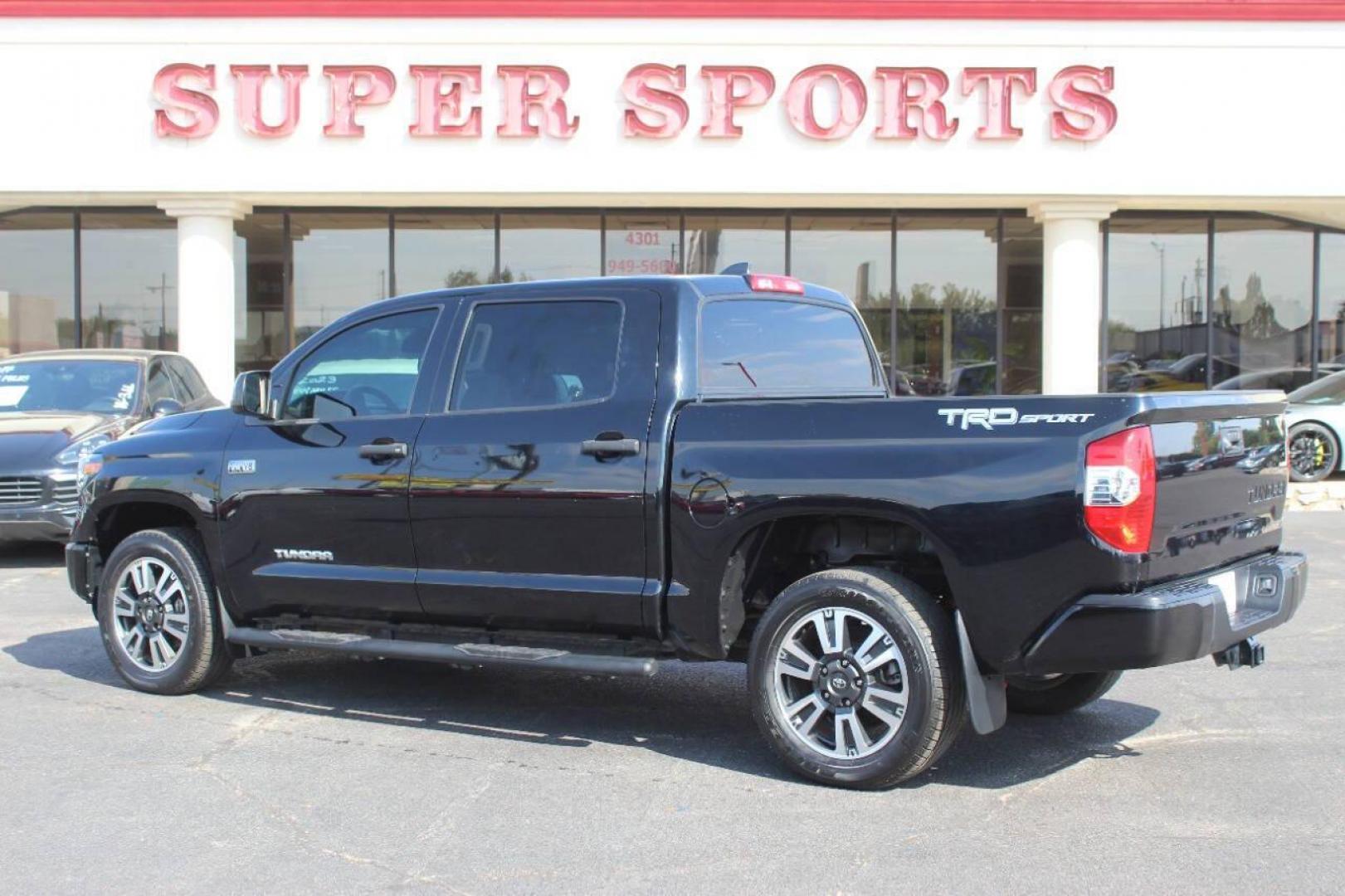 2021 Black Toyota Tundra SR5 5.7L V8 CrewMax 2WD (5TFEY5F17MX) with an 5.7L V8 DOHC 32V engine, 6A transmission, located at 4301 NW 39th , Oklahoma City, OK, 73112, (405) 949-5600, 35.512135, -97.598671 - NO DRIVERS LICENCE NO-FULL COVERAGE INSURANCE-NO CREDIT CHECK. COME ON OVER TO SUPERSPORTS AND TAKE A LOOK AND TEST DRIVE. PLEASE GIVE US A CALL AT (405) 949-5600. NO LICENSIA DE MANEJAR- NO SEGURO DE COBERTURA TOTAL- NO VERIFICACCION DE CREDITO. POR FAVOR VENGAN A SUPERSPORTS, ECHE UN - Photo#5