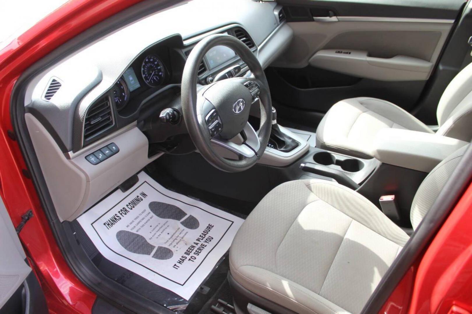 2020 Red Hyundai Elantra Limited (5NPD84LF7LH) with an 1.8L L4 DOHC 16V engine, 6A transmission, located at 4301 NW 39th , Oklahoma City, OK, 73112, (405) 949-5600, 35.512135, -97.598671 - NO DRIVERS LICENCE NO-FULL COVERAGE INSURANCE-NO CREDIT CHECK. COME ON OVER TO SUPERSPORTS AND TAKE A LOOK AND TEST DRIVE. PLEASE GIVE US A CALL AT (405) 949-5600. NO LICENSIA DE MANEJAR- NO SEGURO DE COBERTURA TOTAL- NO VERIFICACCION DE CREDITO. POR FAVOR VENGAN A SUPERSPORTS, ECHE UN - Photo#16