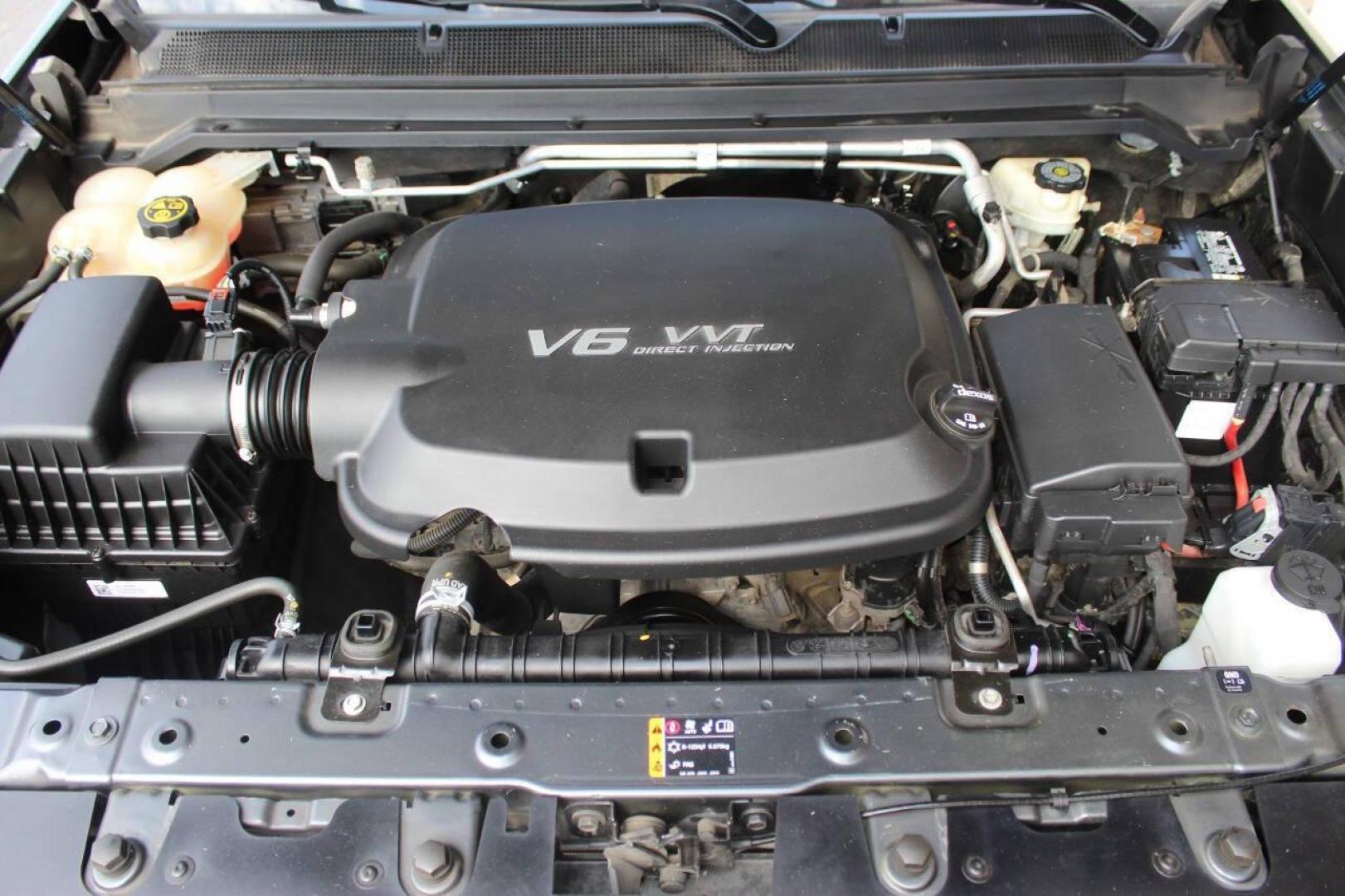 2017 Gray Chevrolet Colorado Z71 Crew Cab 2WD Short Box (1GCGSDEN6H1) with an 3.6L V6 DOHC 24V GAS engine, 6A transmission, located at 4301 NW 39th , Oklahoma City, OK, 73112, (405) 949-5600, 35.512135, -97.598671 - NO DRIVERS LICENCE NO-FULL COVERAGE INSURANCE-NO CREDIT CHECK. COME ON OVER TO SUPERSPORTS AND TAKE A LOOK AND TEST DRIVE. PLEASE GIVE US A CALL AT (405) 949-5600. NO LICENSIA DE MANEJAR- NO SEGURO DE COBERTURA TOTAL- NO VERIFICACCION DE CREDITO. POR FAVOR VENGAN A SUPERSPORTS, ECHE UN - Photo#7