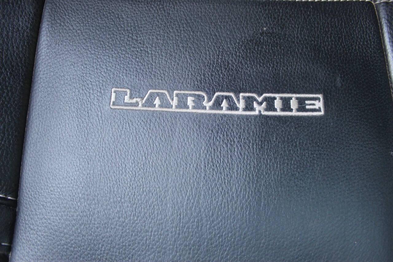 2020 Gray RAM 2500 Laramie Crew Cab SWB 4WD (3C6UR5FL9LG) with an 6.7L I6 Turbocharger 6.7L I6 engine, Automatic 6-Speed transmission, located at 4301 NW 39th , Oklahoma City, OK, 73112, (405) 949-5600, 35.512135, -97.598671 - NO DRIVERS LICENCE NO-FULL COVERAGE INSURANCE-NO CREDIT CHECK. COME ON OVER TO SUPERSPORTS AND TAKE A LOOK AND TEST DRIVE. PLEASE GIVE US A CALL AT (405) 949-5600. NO LICENSIA DE MANEJAR- NO SEGURO DE COBERTURA TOTAL- NO VERIFICACCION DE CREDITO. POR FAVOR VENGAN A SUPERSPORTS, ECHE UN - Photo#12