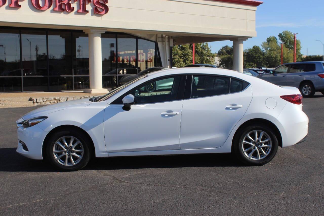 2017 White Mazda MAZDA3 i Sport AT 4-Door (3MZBN1U73HM) with an 2.0L I4 2.0L I4 engine, Automatic 6-Speed transmission, located at 4301 NW 39th , Oklahoma City, OK, 73112, (405) 949-5600, 35.512135, -97.598671 - NO DRIVERS LICENCE NO-FULL COVERAGE INSURANCE-NO CREDIT CHECK. COME ON OVER TO SUPERSPORTS AND TAKE A LOOK AND TEST DRIVE. PLEASE GIVE US A CALL AT (405) 949-5600. NO LICENSIA DE MANEJAR- NO SEGURO DE COBERTURA TOTAL- NO VERIFICACCION DE CREDITO. POR FAVOR VENGAN A SUPERSPORTS, ECHE UN - Photo#5