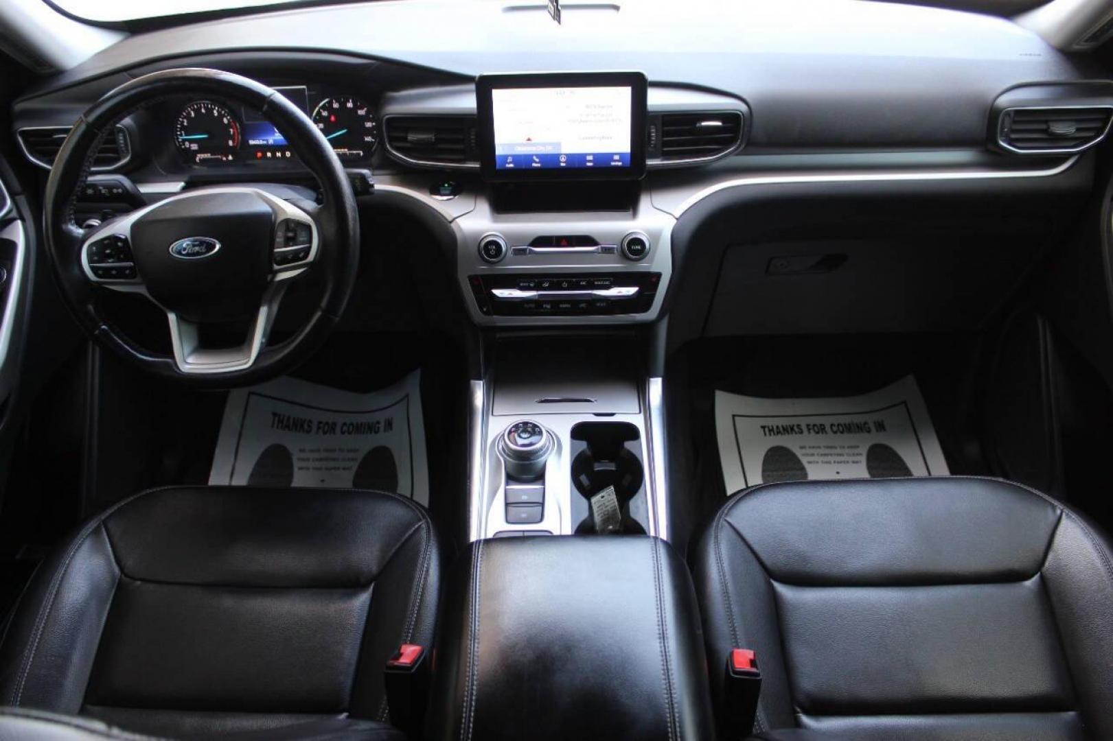 2020 Silver Ford Explorer XLT 2WD (1FMSK7DH9LG) with an 2.3L L4 DOHC 16V engine, 10A transmission, located at 4301 NW 39th , Oklahoma City, OK, 73112, (405) 949-5600, 35.512135, -97.598671 - Photo#20