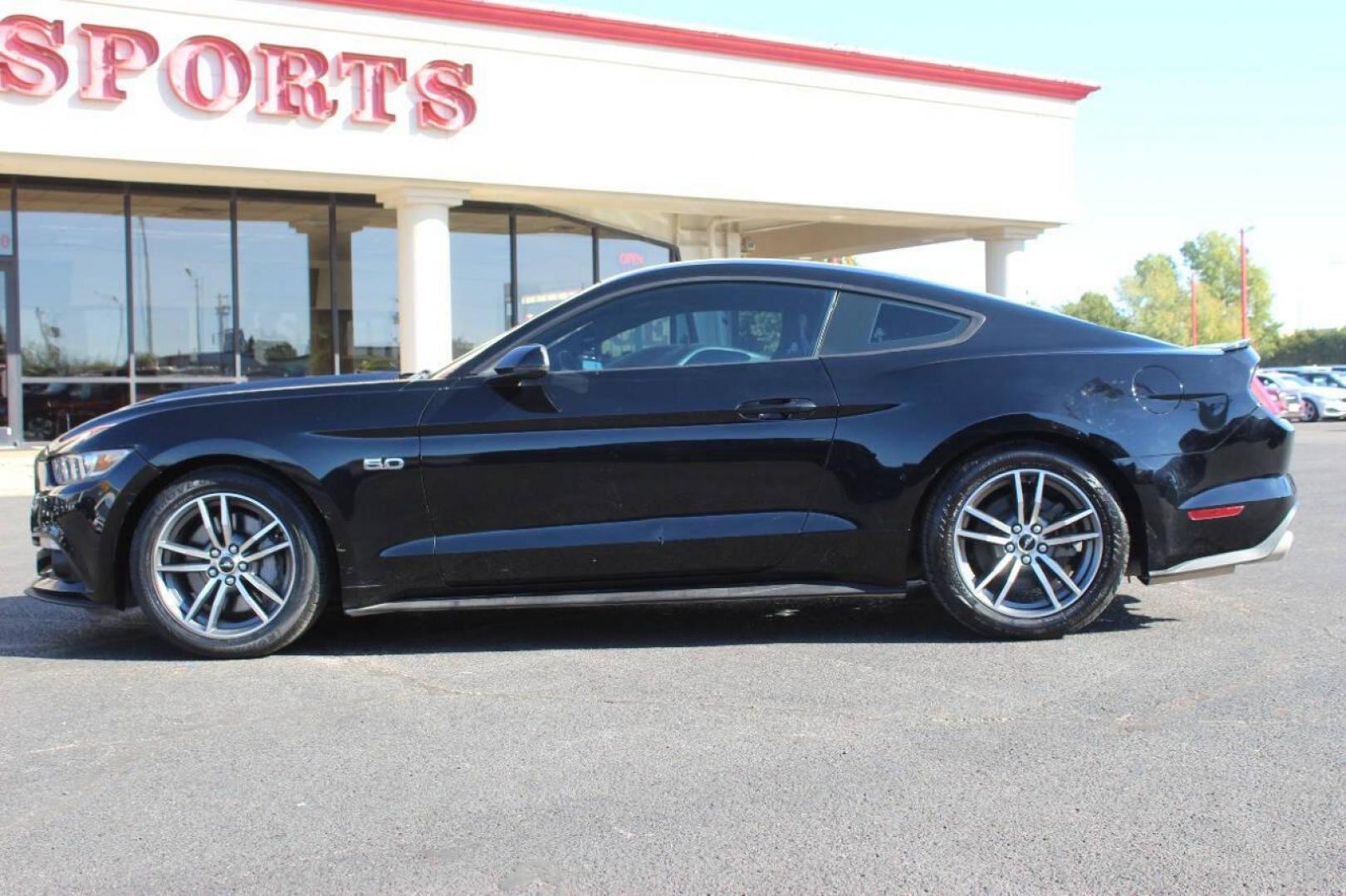 2015 Black Ford Mustang GT Coupe (1FA6P8CF8F5) with an 5.0L V8 DOHC 32V engine, Automatic 6-Speed transmission, located at 4301 NW 39th , Oklahoma City, OK, 73112, (405) 949-5600, 35.512135, -97.598671 - NO DRIVERS LICENCE NO-FULL COVERAGE INSURANCE-NO CREDIT CHECK. COME ON OVER TO SUPERSPORTS AND TAKE A LOOK AND TEST DRIVE. PLEASE GIVE US A CALL AT (405) 949-5600. NO LICENSIA DE MANEJAR- NO SEGURO DE COBERTURA TOTAL- NO VERIFICACCION DE CREDITO. POR FAVOR VENGAN A SUPERSPORTS, ECHE UN - Photo#5