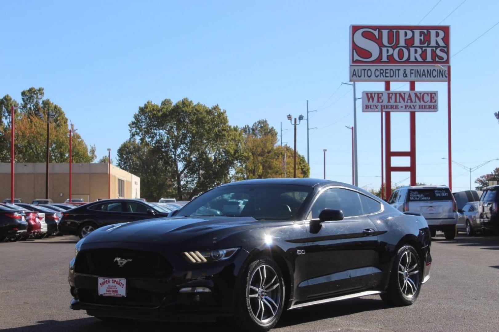 2015 Black Ford Mustang GT Coupe (1FA6P8CF8F5) with an 5.0L V8 DOHC 32V engine, Automatic 6-Speed transmission, located at 4301 NW 39th , Oklahoma City, OK, 73112, (405) 949-5600, 35.512135, -97.598671 - NO DRIVERS LICENCE NO-FULL COVERAGE INSURANCE-NO CREDIT CHECK. COME ON OVER TO SUPERSPORTS AND TAKE A LOOK AND TEST DRIVE. PLEASE GIVE US A CALL AT (405) 949-5600. NO LICENSIA DE MANEJAR- NO SEGURO DE COBERTURA TOTAL- NO VERIFICACCION DE CREDITO. POR FAVOR VENGAN A SUPERSPORTS, ECHE UN - Photo#6