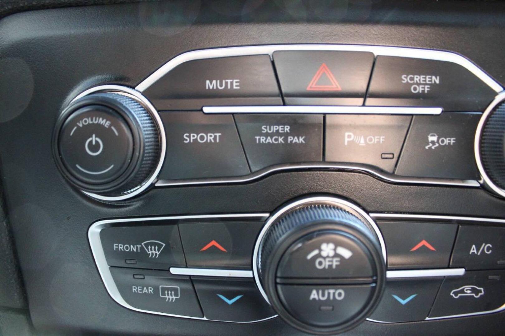 2021 Black Dodge Charger GT AWD (2C3CDXHGXMH) with an 3.6L V6 DOHC 24V engine, 8A transmission, located at 4301 NW 39th , Oklahoma City, OK, 73112, (405) 949-5600, 35.512135, -97.598671 - NO DRIVERS LICENCE NO-FULL COVERAGE INSURANCE-NO CREDIT CHECK. COME ON OVER TO SUPERSPORTS AND TAKE A LOOK AND TEST DRIVE. PLEASE GIVE US A CALL AT (405) 949-5600. NO LICENSIA DE MANEJAR- NO SEGURO DE COBERTURA TOTAL- NO VERIFICACCION DE CREDITO. POR FAVOR VENGAN A SUPERSPORTS, ECHE UN - Photo#18
