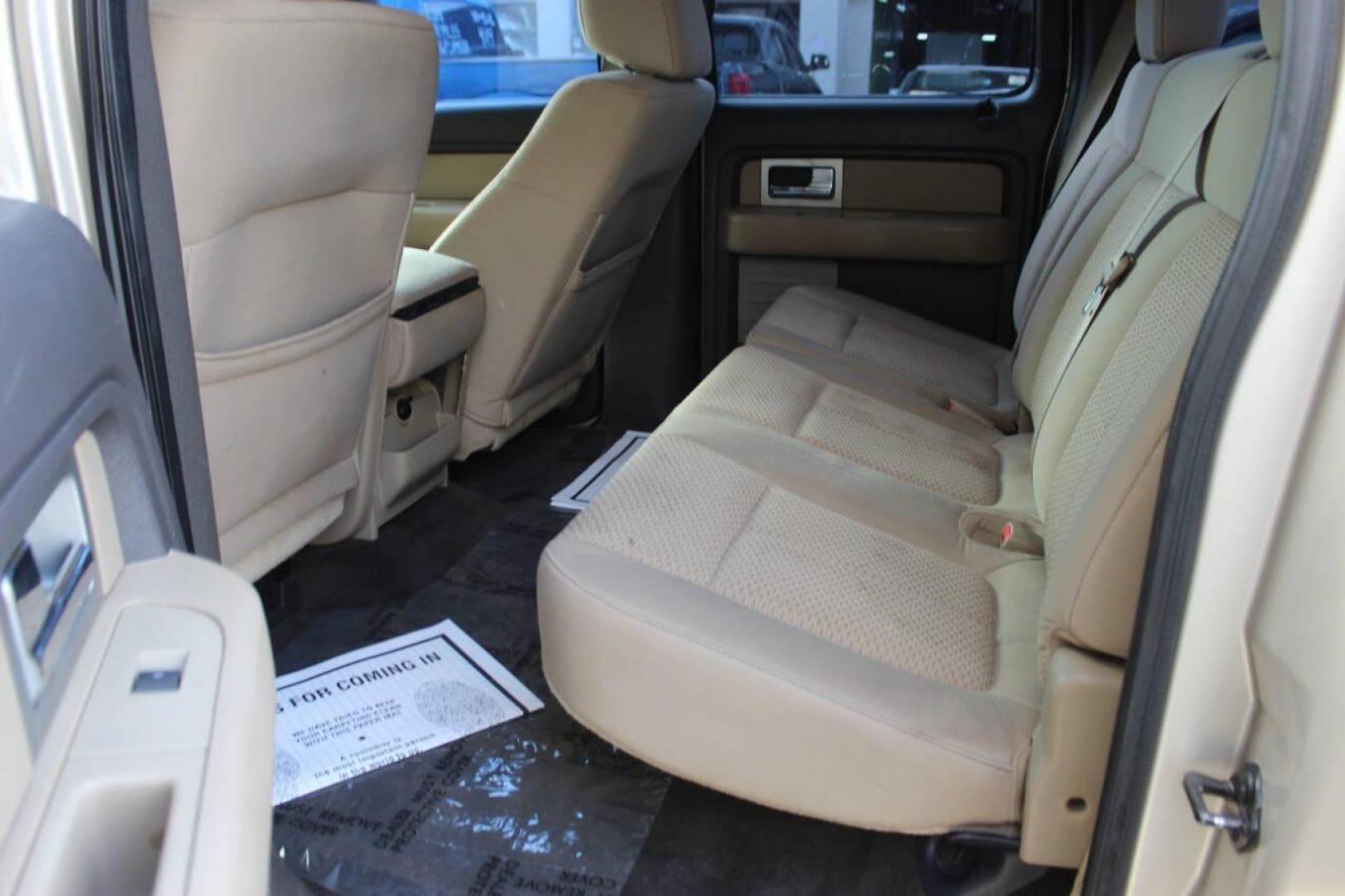 2010 Gold Ford F-150 Lariat SuperCrew 5.5-ft. Bed 2WD (1FTEW1C83AK) with an 4.6L V8 SOHC 24V engine, 4-Speed Automatic transmission, located at 4301 NW 39th , Oklahoma City, OK, 73112, (405) 949-5600, 35.512135, -97.598671 - NO DRIVERS LICENCE NO-FULL COVERAGE INSURANCE-NO CREDIT CHECK. COME ON OVER TO SUPERSPORTS AND TAKE A LOOK AND TEST DRIVE. PLEASE GIVE US A CALL AT (405) 949-5600. NO LICENSIA DE MANEJAR- NO SEGURO DE COBERTURA TOTAL- NO VERIFICACCION DE CREDITO. POR FAVOR VENGAN A SUPERSPORTS, ECHE UN - Photo#12