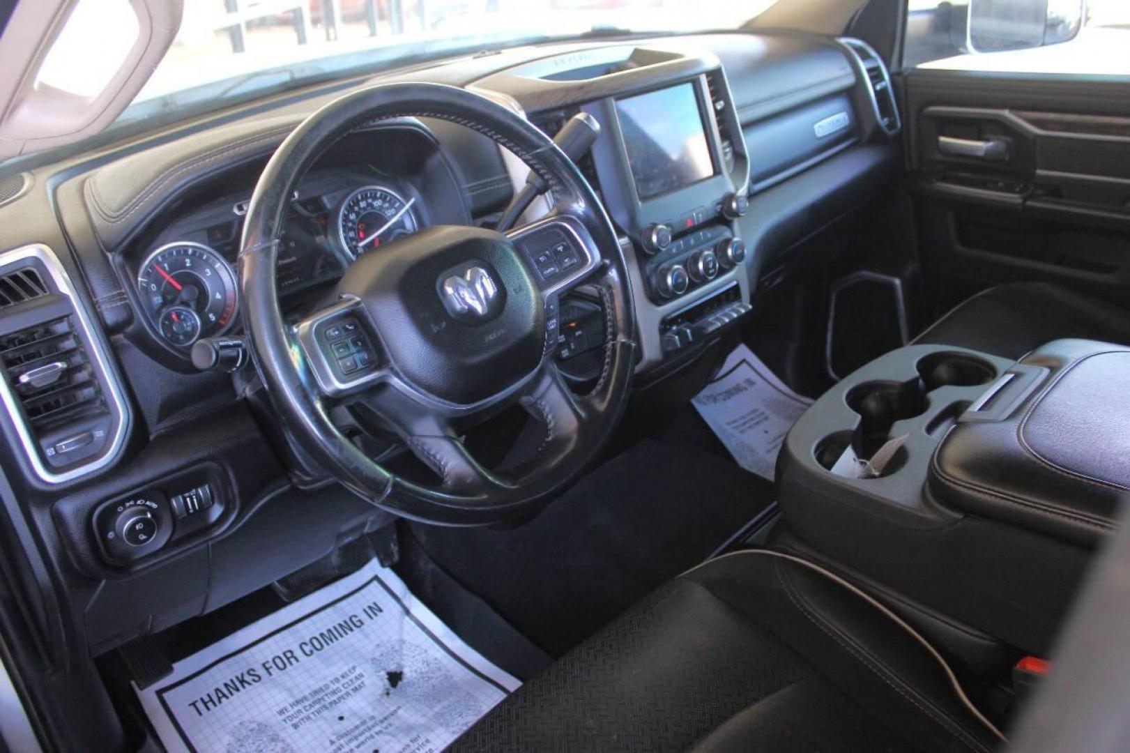 2020 Gray RAM 2500 Laramie Crew Cab SWB 4WD (3C6UR5FLXLG) with an 6.7L L6 OHV 24V TURBO DIESEL engine, 6A transmission, located at 4301 NW 39th , Oklahoma City, OK, 73112, (405) 949-5600, 35.512135, -97.598671 - NO DRIVERS LICENCE NO-FULL COVERAGE INSURANCE-NO CREDIT CHECK. COME ON OVER TO SUPERSPORTS AND TAKE A LOOK AND TEST DRIVE. PLEASE GIVE US A CALL AT (405) 949-5600. NO LICENSIA DE MANEJAR- NO SEGURO DE COBERTURA TOTAL- NO VERIFICACCION DE CREDITO. POR FAVOR VENGAN A SUPERSPORTS, ECHE UN - Photo#15