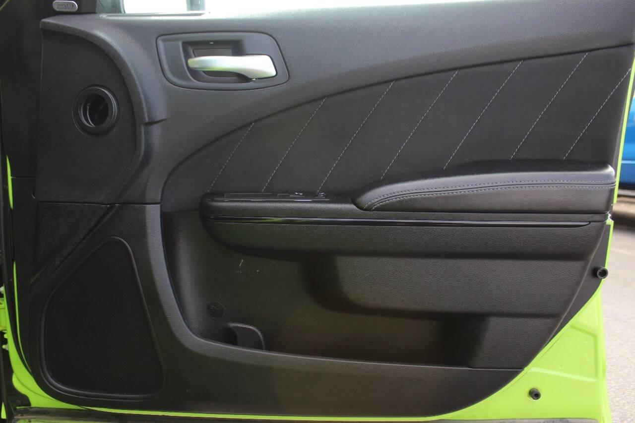 2023 Lime Green Dodge Charger SXT (2C3CDXBG6PH) with an 3.6L V6 DOHC 24V engine, 8A transmission, located at 4301 NW 39th , Oklahoma City, OK, 73112, (405) 949-5600, 35.512135, -97.598671 - NO DRIVERS LICENCE -NO FULL COVERAGE INSURANCE - NO CREDIT CHECK. COME ON OVER TO SUPERSPORTS, TAKE A LOOK AND TEST DRIVE. PLEASE GIVE US A CALL AT (405) 949-5600. NO LICENCIA DE CONDUCIR - NO SEGURO DE COBERTURA TOTAL - NO VERIFICACION DE CREDITO. VISITENOS EN SUPERSPORTS, MIRE NUESTRO - Photo#9