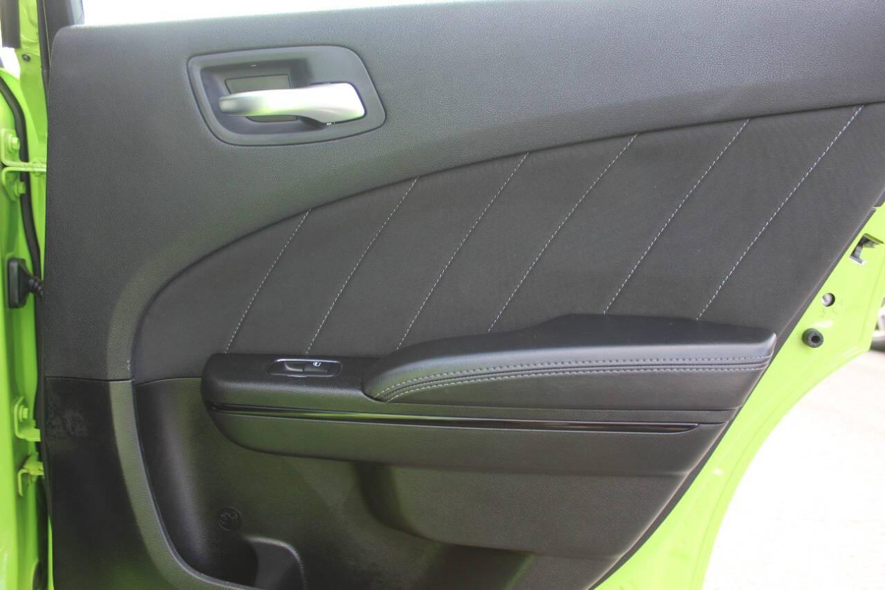 2023 Lime Green Dodge Charger SXT (2C3CDXBG6PH) with an 3.6L V6 DOHC 24V engine, 8A transmission, located at 4301 NW 39th , Oklahoma City, OK, 73112, (405) 949-5600, 35.512135, -97.598671 - NO DRIVERS LICENCE -NO FULL COVERAGE INSURANCE - NO CREDIT CHECK. COME ON OVER TO SUPERSPORTS, TAKE A LOOK AND TEST DRIVE. PLEASE GIVE US A CALL AT (405) 949-5600. NO LICENCIA DE CONDUCIR - NO SEGURO DE COBERTURA TOTAL - NO VERIFICACION DE CREDITO. VISITENOS EN SUPERSPORTS, MIRE NUESTRO - Photo#11