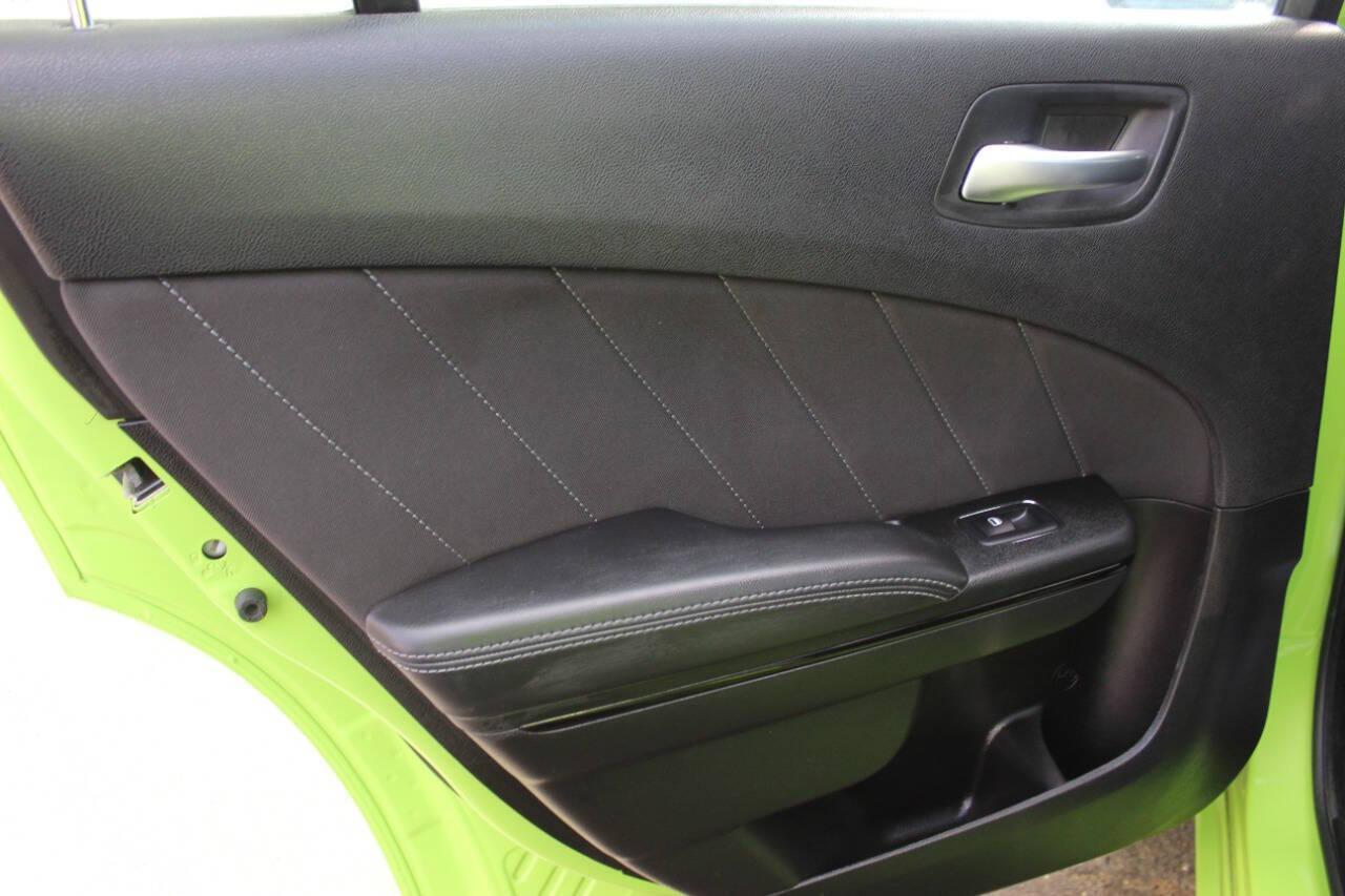 2023 Lime Green Dodge Charger SXT (2C3CDXBG6PH) with an 3.6L V6 DOHC 24V engine, 8A transmission, located at 4301 NW 39th , Oklahoma City, OK, 73112, (405) 949-5600, 35.512135, -97.598671 - NO DRIVERS LICENCE -NO FULL COVERAGE INSURANCE - NO CREDIT CHECK. COME ON OVER TO SUPERSPORTS, TAKE A LOOK AND TEST DRIVE. PLEASE GIVE US A CALL AT (405) 949-5600. NO LICENCIA DE CONDUCIR - NO SEGURO DE COBERTURA TOTAL - NO VERIFICACION DE CREDITO. VISITENOS EN SUPERSPORTS, MIRE NUESTRO - Photo#14
