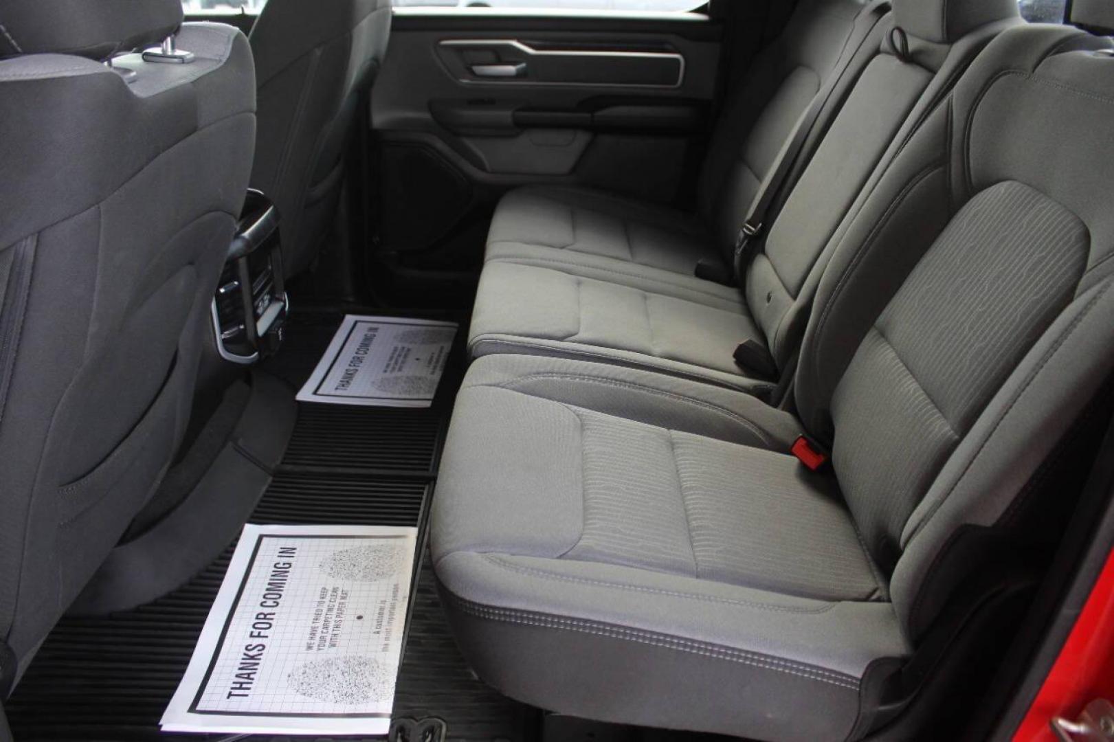 2022 Red RAM 1500 Big Horn Crew Cab SWB 4WD (1C6SRFFT0NN) with an 5.7L V8 OHV 16V engine, 8A transmission, located at 4301 NW 39th , Oklahoma City, OK, 73112, (405) 949-5600, 35.512135, -97.598671 - NO DRIVERS LICENCE NO-FULL COVERAGE INSURANCE-NO CREDIT CHECK. COME ON OVER TO SUPERSPORTS AND TAKE A LOOK AND TEST DRIVE. PLEASE GIVE US A CALL AT (405) 949-5600. NO LICENSIA DE MANEJAR- NO SEGURO DE COBERTURA TOTAL- NO VERIFICACCION DE CREDITO. POR FAVOR VENGAN A SUPERSPORTS, ECHE UN - Photo#17
