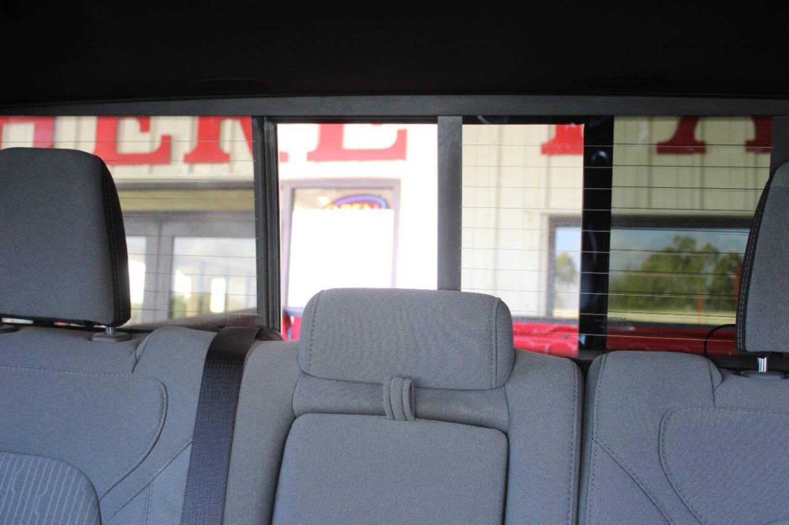 2022 Red RAM 1500 Big Horn Crew Cab SWB 4WD (1C6SRFFT0NN) with an 5.7L V8 OHV 16V engine, 8A transmission, located at 4301 NW 39th , Oklahoma City, OK, 73112, (405) 949-5600, 35.512135, -97.598671 - NO DRIVERS LICENCE NO-FULL COVERAGE INSURANCE-NO CREDIT CHECK. COME ON OVER TO SUPERSPORTS AND TAKE A LOOK AND TEST DRIVE. PLEASE GIVE US A CALL AT (405) 949-5600. NO LICENSIA DE MANEJAR- NO SEGURO DE COBERTURA TOTAL- NO VERIFICACCION DE CREDITO. POR FAVOR VENGAN A SUPERSPORTS, ECHE UN - Photo#31