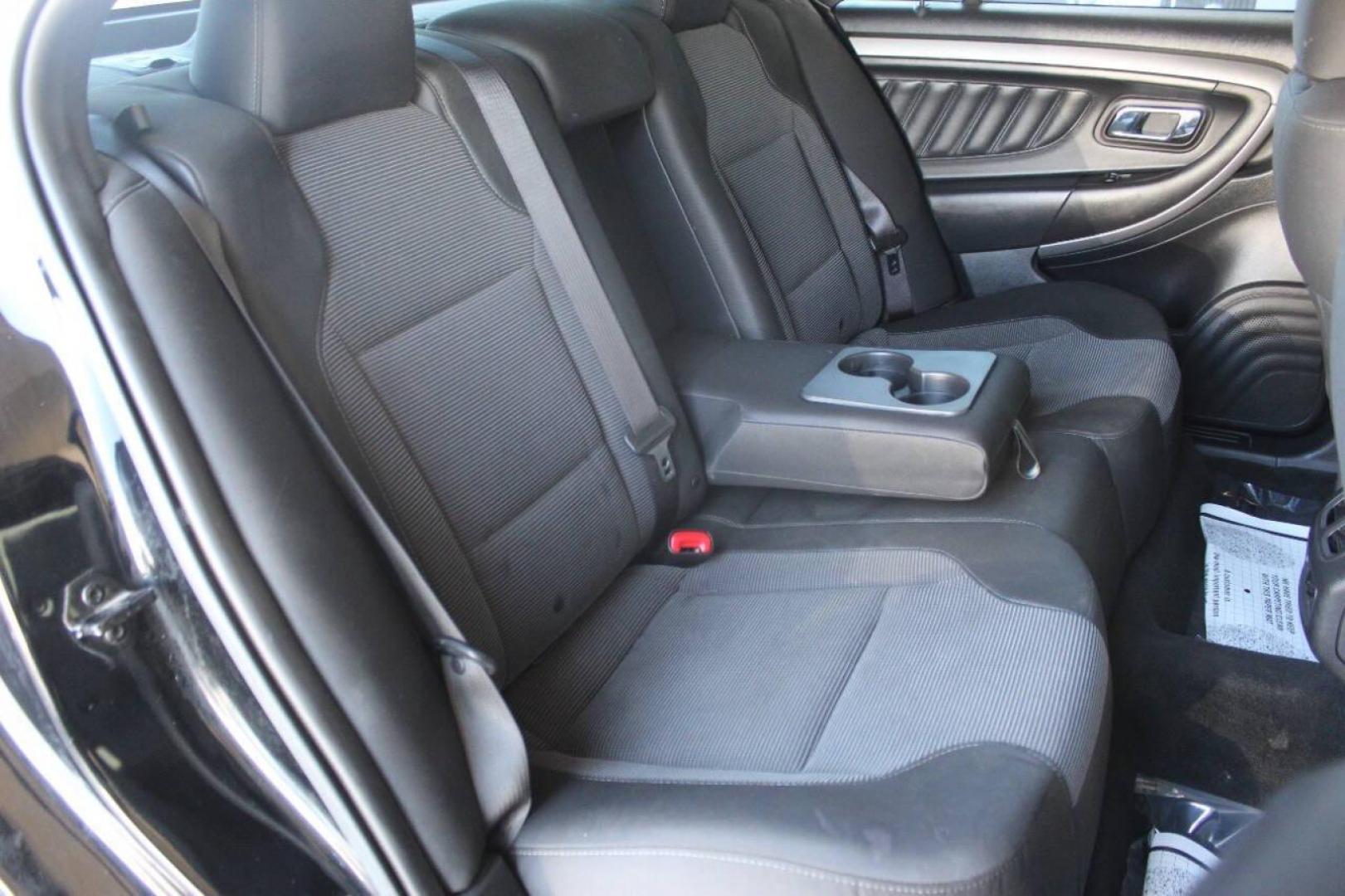 2017 Black Ford Taurus SEL FWD (1FAHP2E8XHG) with an 3.5L V6 DOHC 24V engine, 6A transmission, located at 4301 NW 39th , Oklahoma City, OK, 73112, (405) 949-5600, 35.512135, -97.598671 - NO DRIVERS LICENCE NO-FULL COVERAGE INSURANCE-NO CREDIT CHECK. COME ON OVER TO SUPERSPORTS AND TAKE A LOOK AND TEST DRIVE. PLEASE GIVE US A CALL AT (405) 949-5600. NO LICENSIA DE MANEJAR- NO SEGURO DE COBERTURA TOTAL- NO VERIFICACCION DE CREDITO. POR FAVOR VENGAN A SUPERSPORTS, ECHE UN - Photo#11