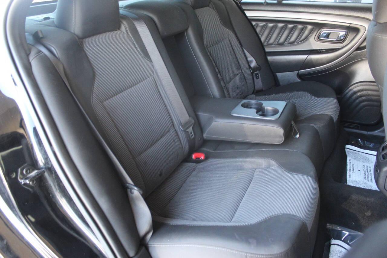 2017 Black Ford Taurus SEL FWD (1FAHP2E8XHG) with an 3.5L V6 DOHC 24V engine, 6A transmission, located at 4301 NW 39th , Oklahoma City, OK, 73112, (405) 949-5600, 35.512135, -97.598671 - NO DRIVERS LICENCE -NO FULL COVERAGE INSURANCE - NO CREDIT CHECK. COME ON OVER TO SUPERSPORTS, TAKE A LOOK AND TEST DRIVE. PLEASE GIVE US A CALL AT (405) 949-5600. NO LICENCIA DE CONDUCIR - NO SEGURO DE COBERTURA TOTAL - NO VERIFICACION DE CREDITO. VISITENOS EN SUPERSPORTS, MIRE NUESTRO - Photo#10