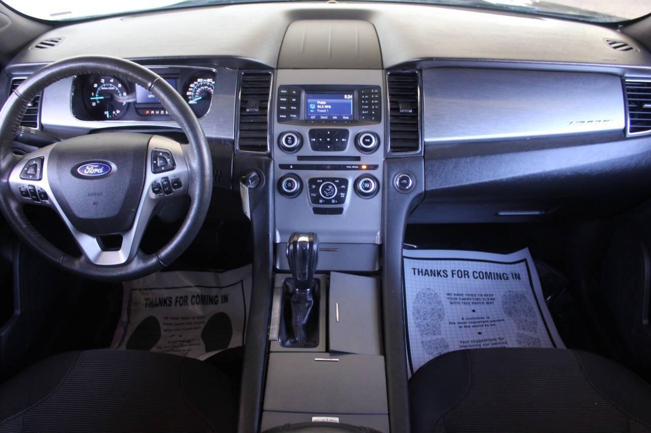 2017 Black Ford Taurus SEL FWD (1FAHP2E8XHG) with an 3.5L V6 DOHC 24V engine, 6A transmission, located at 4301 NW 39th , Oklahoma City, OK, 73112, (405) 949-5600, 35.512135, -97.598671 - NO DRIVERS LICENCE -NO FULL COVERAGE INSURANCE - NO CREDIT CHECK. COME ON OVER TO SUPERSPORTS, TAKE A LOOK AND TEST DRIVE. PLEASE GIVE US A CALL AT (405) 949-5600. NO LICENCIA DE CONDUCIR - NO SEGURO DE COBERTURA TOTAL - NO VERIFICACION DE CREDITO. VISITENOS EN SUPERSPORTS, MIRE NUESTRO - Photo#17