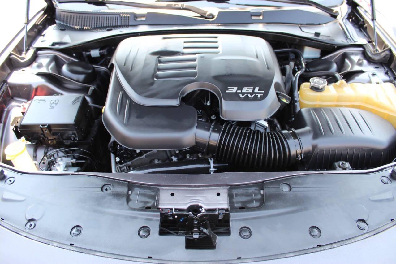 2019 Gray Dodge Charger GT AWD (2C3CDXJG9KH) with an 3.6L V6 DOHC 24V engine, 8A transmission, located at 4301 NW 39th , Oklahoma City, OK, 73112, (405) 949-5600, 35.512135, -97.598671 - NO DRIVERS LICENCE NO-FULL COVERAGE INSURANCE-NO CREDIT CHECK. COME ON OVER TO SUPERSPORTS AND TAKE A LOOK AND TEST DRIVE. PLEASE GIVE US A CALL AT (405) 949-5600. NO LICENSIA DE MANEJAR- NO SEGURO DE COBERTURA TOTAL- NO VERIFICACCION DE CREDITO. POR FAVOR VENGAN A SUPERSPORTS, ECHE UN - Photo#7