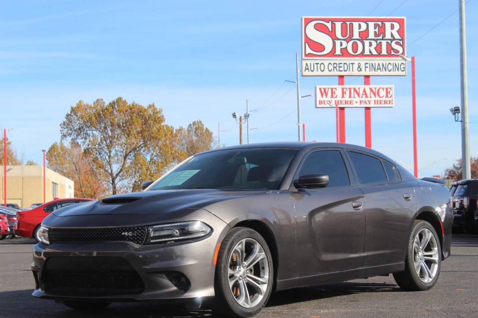 2020 Gray Dodge Charger R/T (2C3CDXCT1LH) with an 5.7L V8 OHV 16V engine, 8A transmission, located at 4301 NW 39th , Oklahoma City, OK, 73112, (405) 949-5600, 35.512135, -97.598671 - NO DRIVERS LICENCE NO-FULL COVERAGE INSURANCE-NO CREDIT CHECK. COME ON OVER TO SUPERSPORTS AND TAKE A LOOK AND TEST DRIVE. PLEASE GIVE US A CALL AT (405) 949-5600. NO LICENSIA DE MANEJAR- NO SEGURO DE COBERTURA TOTAL- NO VERIFICACCION DE CREDITO. POR FAVOR VENGAN A SUPERSPORTS, ECHE UN - Photo#6