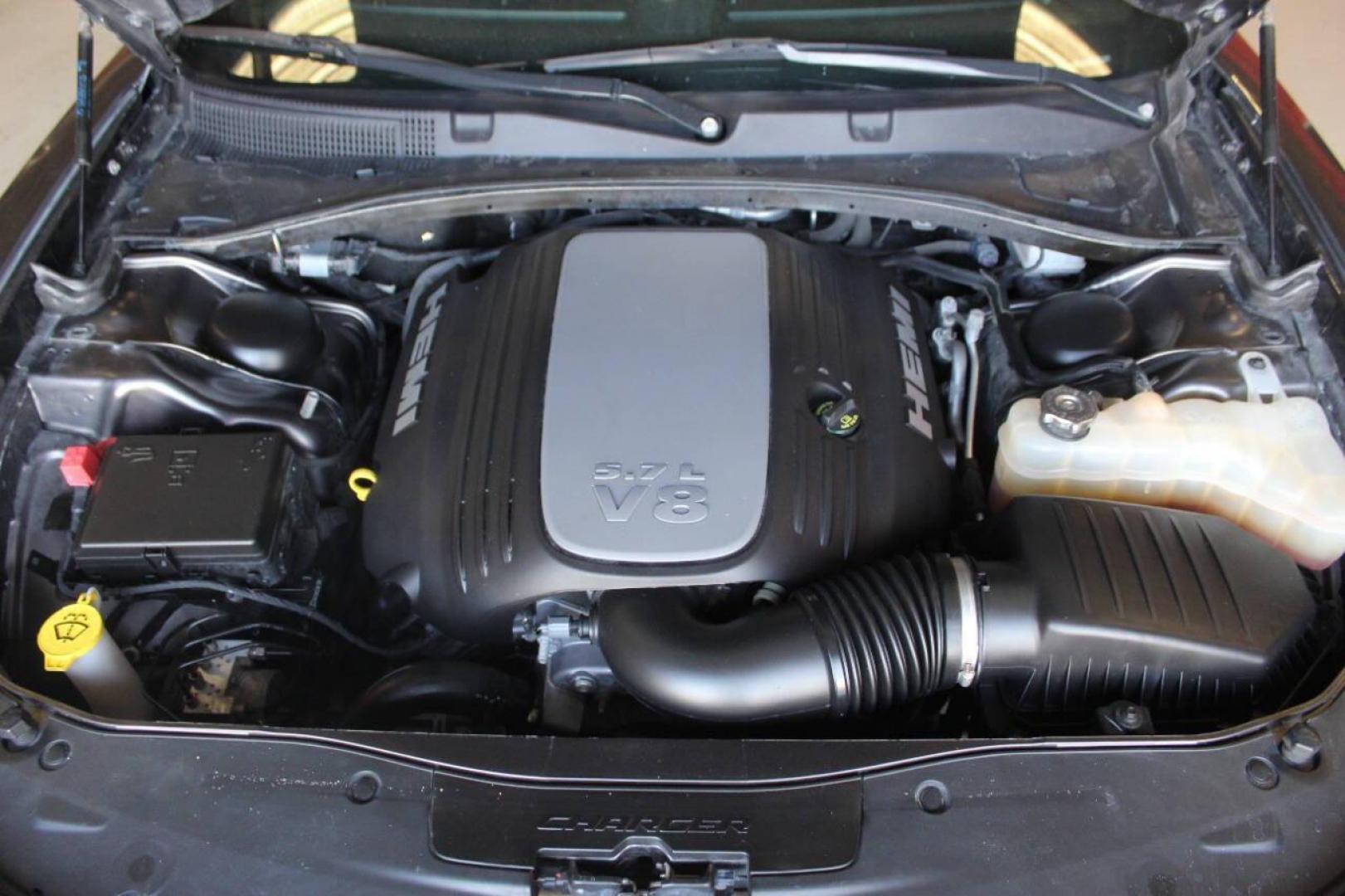 2020 Gray Dodge Charger R/T (2C3CDXCT1LH) with an 5.7L V8 OHV 16V engine, 8A transmission, located at 4301 NW 39th , Oklahoma City, OK, 73112, (405) 949-5600, 35.512135, -97.598671 - NO DRIVERS LICENCE NO-FULL COVERAGE INSURANCE-NO CREDIT CHECK. COME ON OVER TO SUPERSPORTS AND TAKE A LOOK AND TEST DRIVE. PLEASE GIVE US A CALL AT (405) 949-5600. NO LICENSIA DE MANEJAR- NO SEGURO DE COBERTURA TOTAL- NO VERIFICACCION DE CREDITO. POR FAVOR VENGAN A SUPERSPORTS, ECHE UN - Photo#7