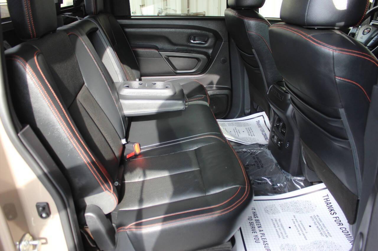 2020 Tan Nissan Titan Platinum Reserve Crew Cab 4WD (1N6AA1ED5LN) with an 5.6L V8 5.6L V8 engine, Automatic 9-Speed transmission, located at 4301 NW 39th , Oklahoma City, OK, 73112, (405) 949-5600, 35.512135, -97.598671 - NO DRIVERS LICENCE NO-FULL COVERAGE INSURANCE-NO CREDIT CHECK. COME ON OVER TO SUPERSPORTS AND TAKE A LOOK AND TEST DRIVE. PLEASE GIVE US A CALL AT (405) 949-5600. NO LICENSIA DE MANEJAR- NO SEGURO DE COBERTURA TOTAL- NO VERIFICACCION DE CREDITO. POR FAVOR VENGAN A SUPERSPORTS, ECHE UN - Photo#12