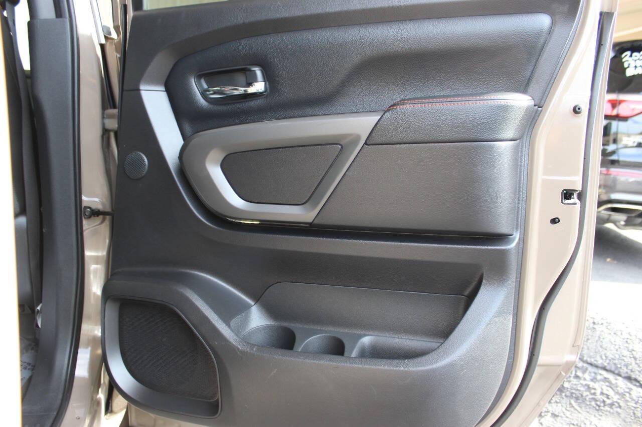2020 Tan Nissan Titan Platinum Reserve Crew Cab 4WD (1N6AA1ED5LN) with an 5.6L V8 5.6L V8 engine, Automatic 9-Speed transmission, located at 4301 NW 39th , Oklahoma City, OK, 73112, (405) 949-5600, 35.512135, -97.598671 - NO DRIVERS LICENCE NO-FULL COVERAGE INSURANCE-NO CREDIT CHECK. COME ON OVER TO SUPERSPORTS AND TAKE A LOOK AND TEST DRIVE. PLEASE GIVE US A CALL AT (405) 949-5600. NO LICENSIA DE MANEJAR- NO SEGURO DE COBERTURA TOTAL- NO VERIFICACCION DE CREDITO. POR FAVOR VENGAN A SUPERSPORTS, ECHE UN - Photo#13