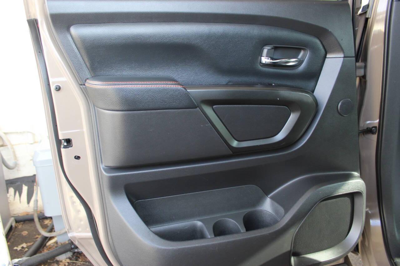 2020 Tan Nissan Titan Platinum Reserve Crew Cab 4WD (1N6AA1ED5LN) with an 5.6L V8 5.6L V8 engine, Automatic 9-Speed transmission, located at 4301 NW 39th , Oklahoma City, OK, 73112, (405) 949-5600, 35.512135, -97.598671 - NO DRIVERS LICENCE NO-FULL COVERAGE INSURANCE-NO CREDIT CHECK. COME ON OVER TO SUPERSPORTS AND TAKE A LOOK AND TEST DRIVE. PLEASE GIVE US A CALL AT (405) 949-5600. NO LICENSIA DE MANEJAR- NO SEGURO DE COBERTURA TOTAL- NO VERIFICACCION DE CREDITO. POR FAVOR VENGAN A SUPERSPORTS, ECHE UN - Photo#16