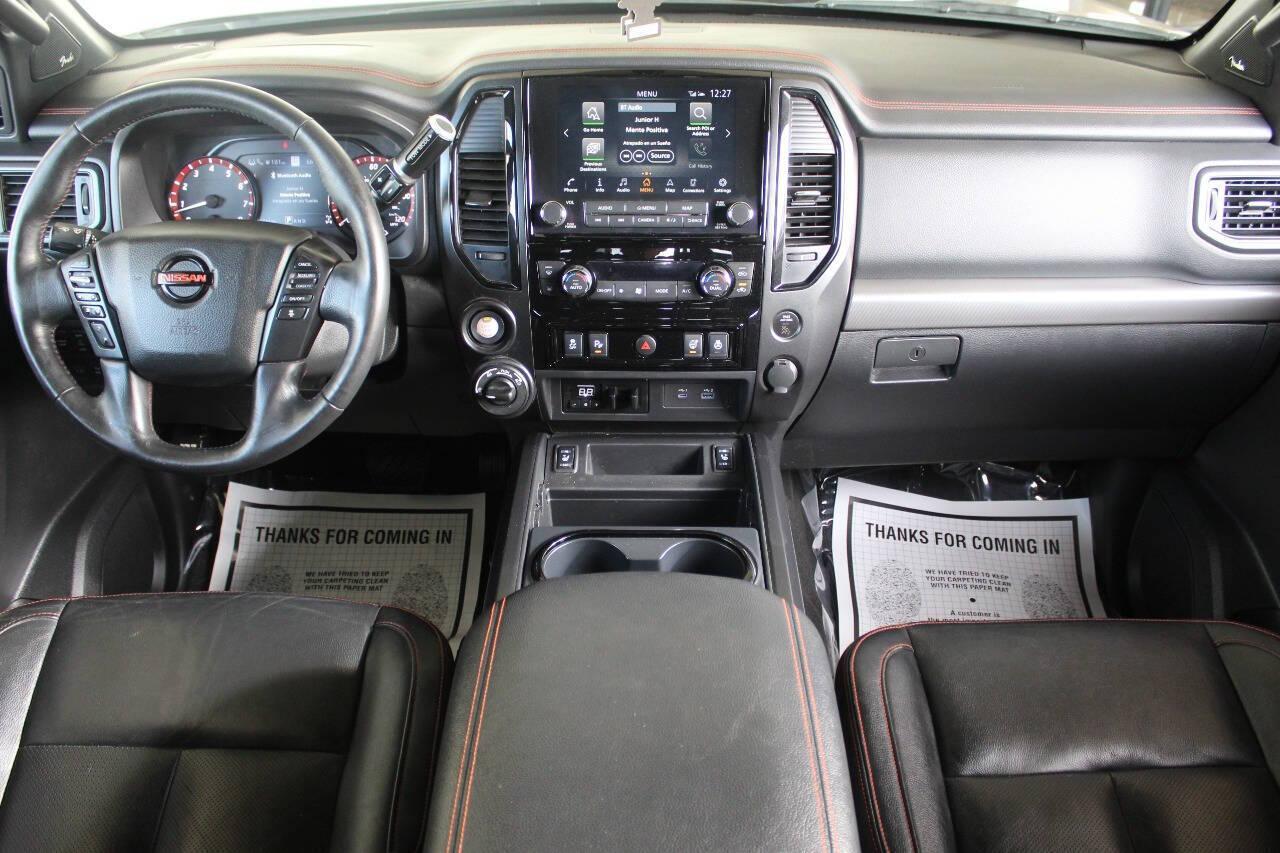 2020 Tan Nissan Titan Platinum Reserve Crew Cab 4WD (1N6AA1ED5LN) with an 5.6L V8 5.6L V8 engine, Automatic 9-Speed transmission, located at 4301 NW 39th , Oklahoma City, OK, 73112, (405) 949-5600, 35.512135, -97.598671 - NO DRIVERS LICENCE NO-FULL COVERAGE INSURANCE-NO CREDIT CHECK. COME ON OVER TO SUPERSPORTS AND TAKE A LOOK AND TEST DRIVE. PLEASE GIVE US A CALL AT (405) 949-5600. NO LICENSIA DE MANEJAR- NO SEGURO DE COBERTURA TOTAL- NO VERIFICACCION DE CREDITO. POR FAVOR VENGAN A SUPERSPORTS, ECHE UN - Photo#19