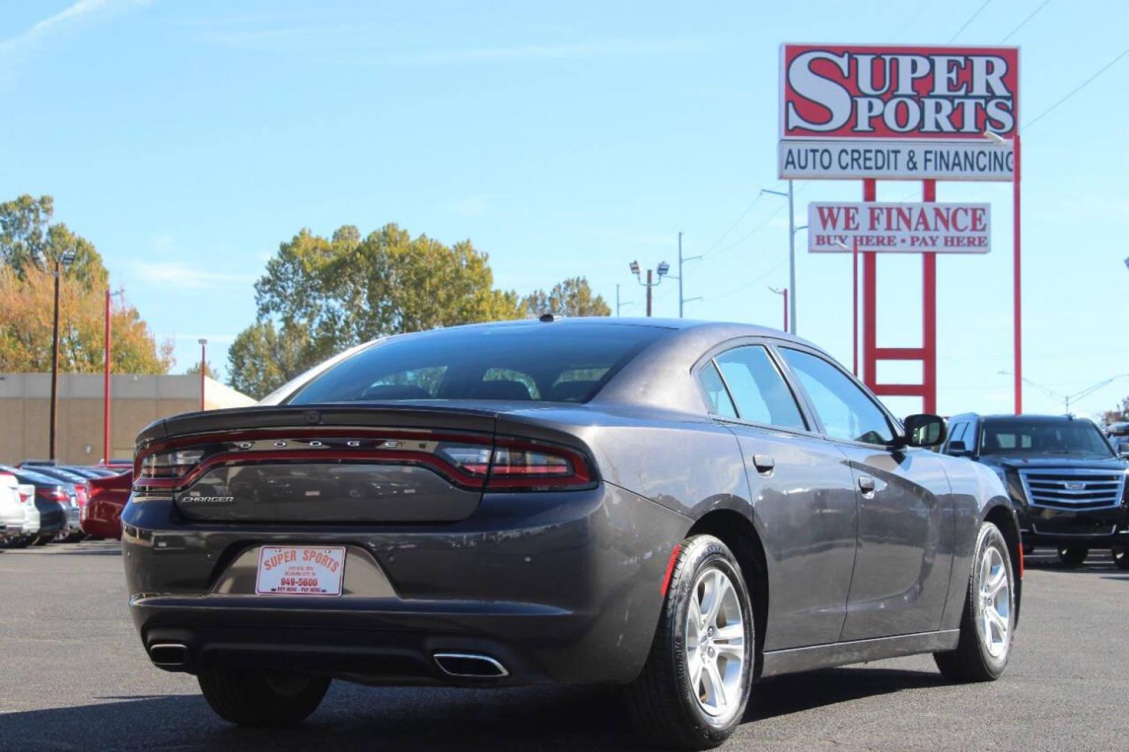 2021 Gray Dodge Charger SXT (2C3CDXBG0MH) with an 3.6L V6 DOHC 24V engine, 8A transmission, located at 4301 NW 39th , Oklahoma City, OK, 73112, (405) 949-5600, 35.512135, -97.598671 - NO DRIVERS LICENCE NO-FULL COVERAGE INSURANCE-NO CREDIT CHECK. COME ON OVER TO SUPERSPORTS AND TAKE A LOOK AND TEST DRIVE. PLEASE GIVE US A CALL AT (405) 949-5600. NO LICENSIA DE MANEJAR- NO SEGURO DE COBERTURA TOTAL- NO VERIFICACCION DE CREDITO. POR FAVOR VENGAN A SUPERSPORTS, ECHE UN - Photo#4