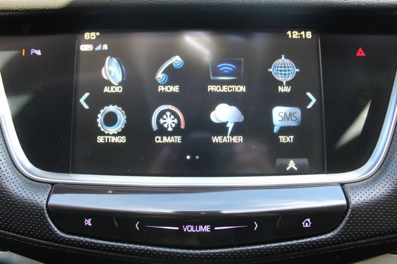 2018 Purple Cadillac XT5 Luxury (1GYKNCRS5JZ) with an 3.6L V6 3.6L V6 engine, Automatic 8-Speed transmission, located at 4301 NW 39th , Oklahoma City, OK, 73112, (405) 949-5600, 35.512135, -97.598671 - NO DRIVERS LICENCE NO-FULL COVERAGE INSURANCE-NO CREDIT CHECK. COME ON OVER TO SUPERSPORTS AND TAKE A LOOK AND TEST DRIVE. PLEASE GIVE US A CALL AT (405) 949-5600. NO LICENSIA DE MANEJAR- NO SEGURO DE COBERTURA TOTAL- NO VERIFICACCION DE CREDITO. POR FAVOR VENGAN A SUPERSPORTS, ECHE UN - Photo#19